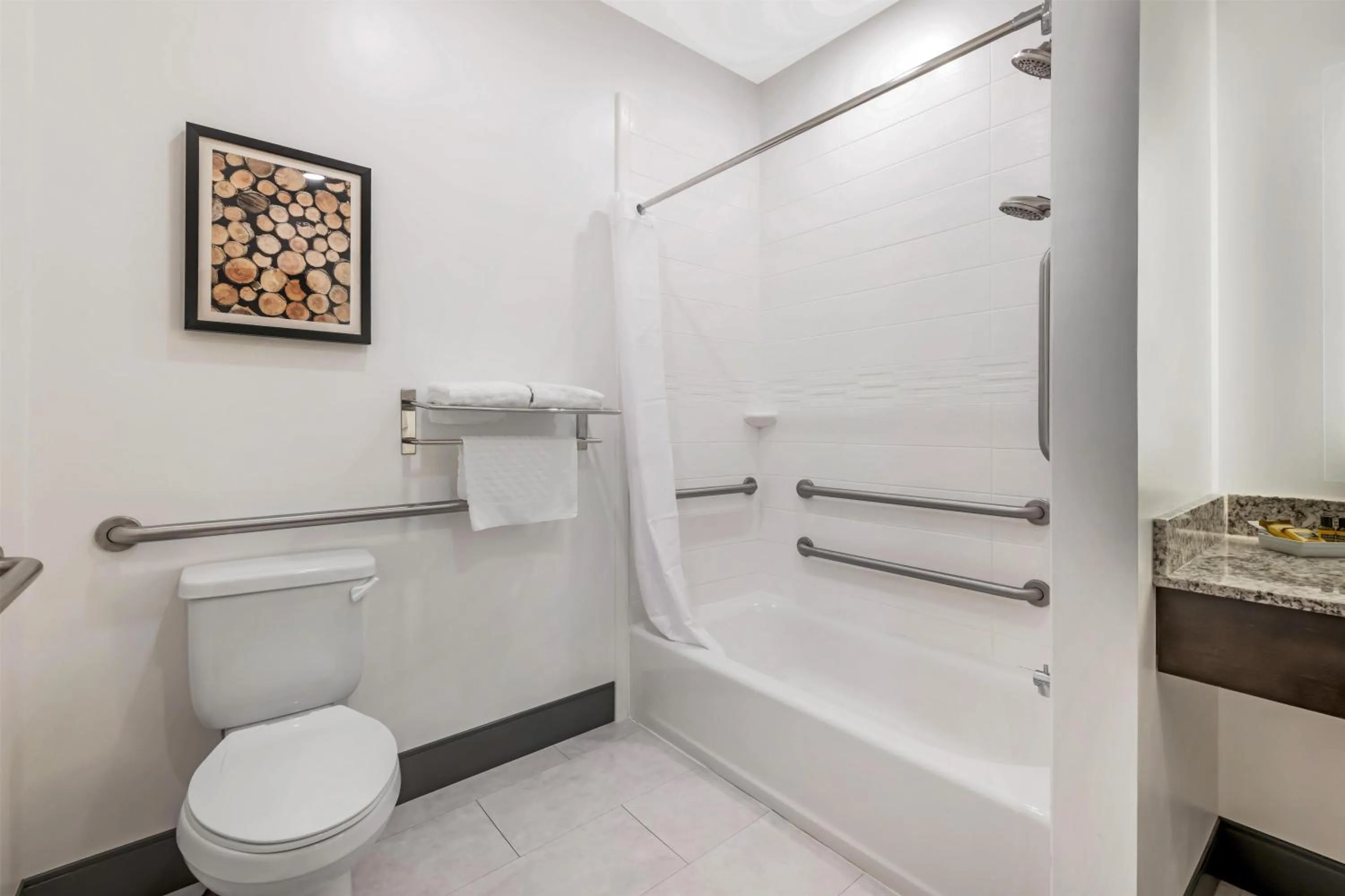 Bathroom in Best Western Plus Isanti