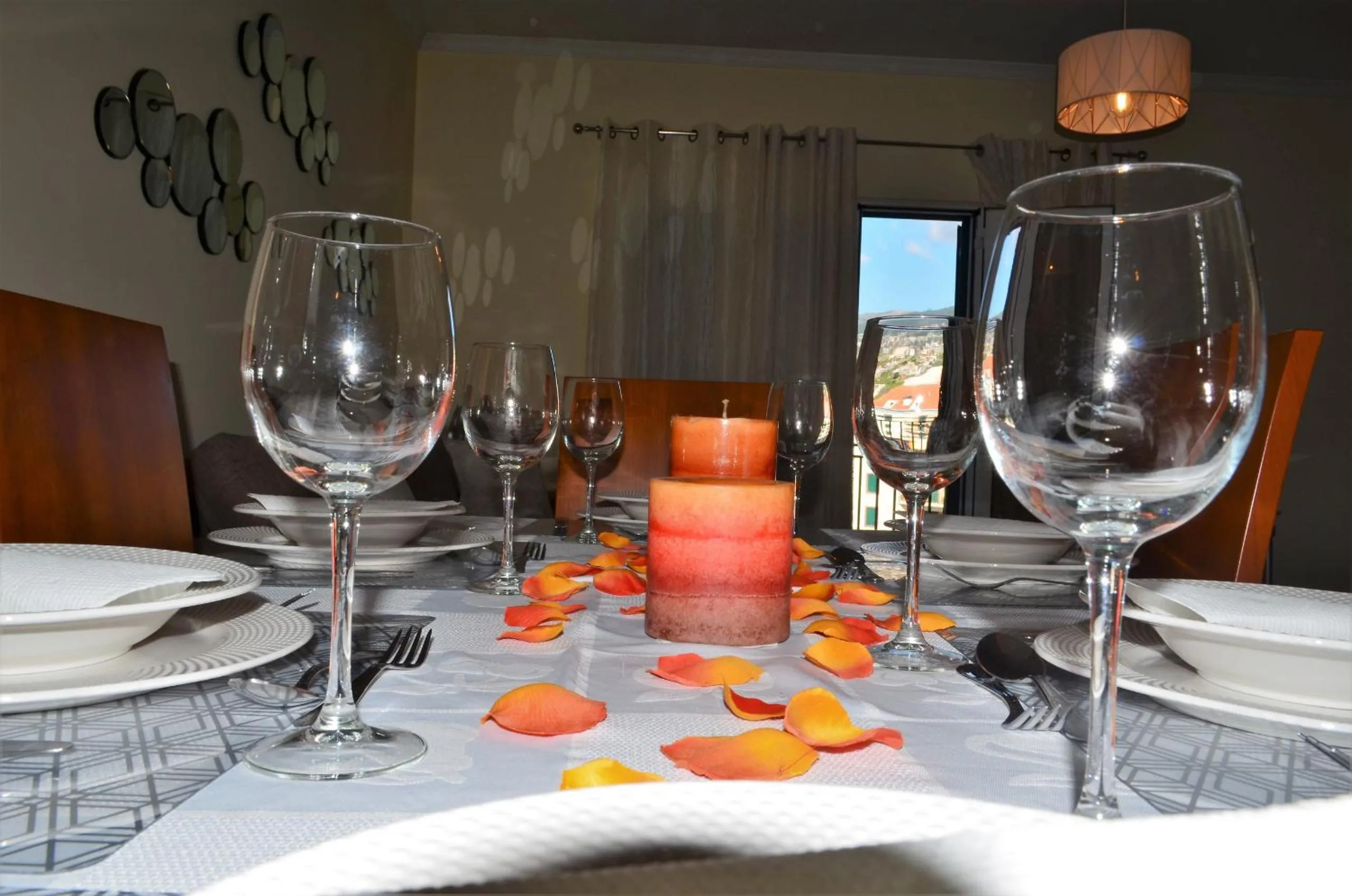 Dining area in Golden View by Homie
