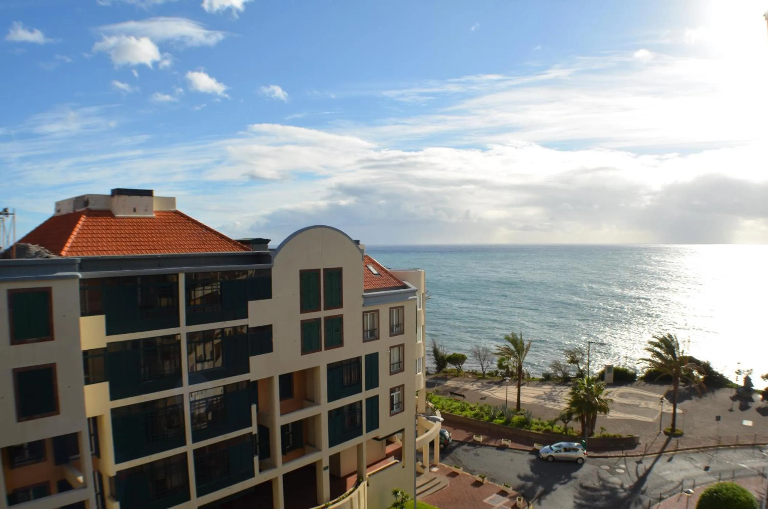 Balcony/Terrace in Golden View by Homie
