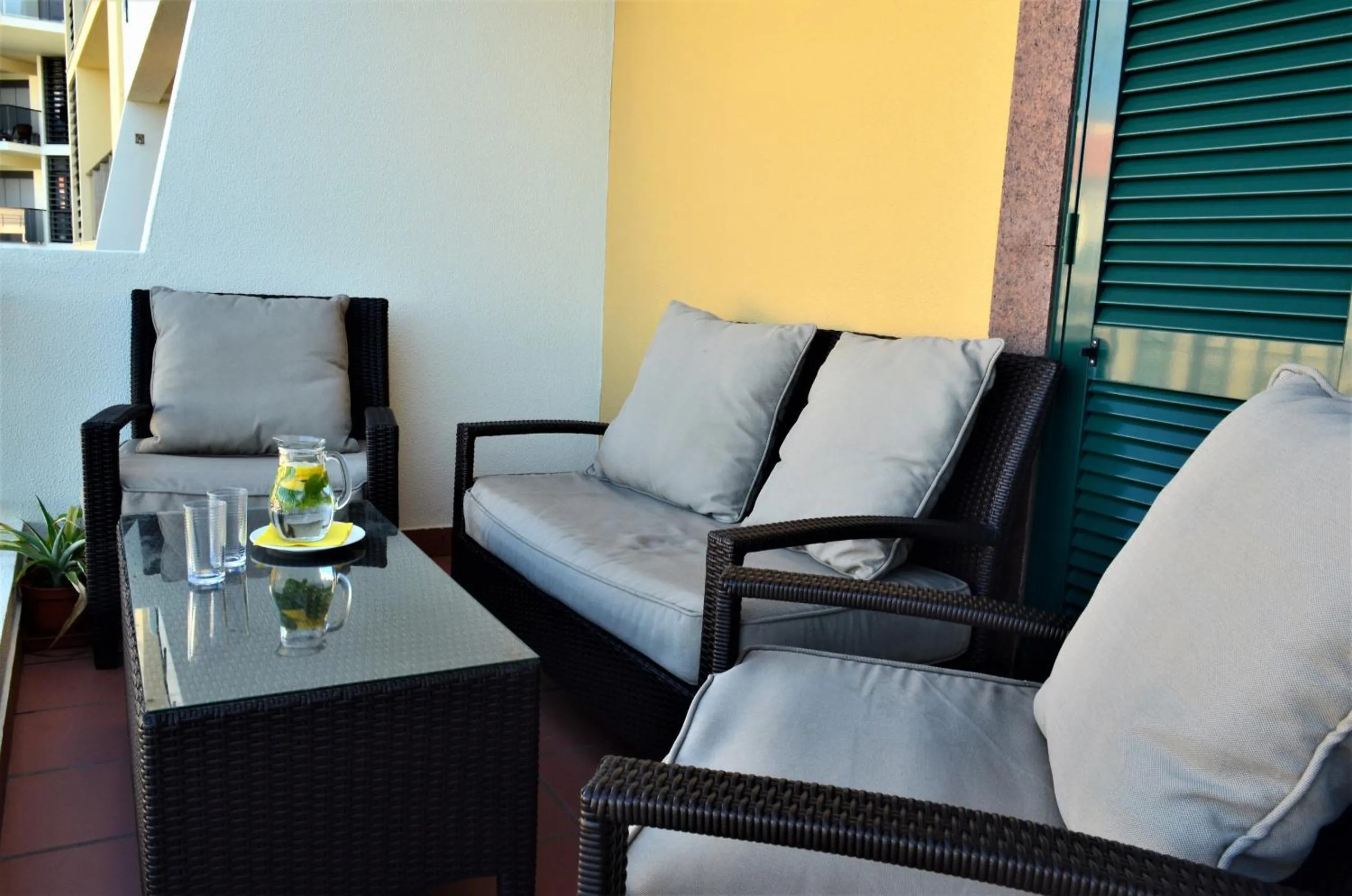 Balcony/Terrace in Golden View by Homie