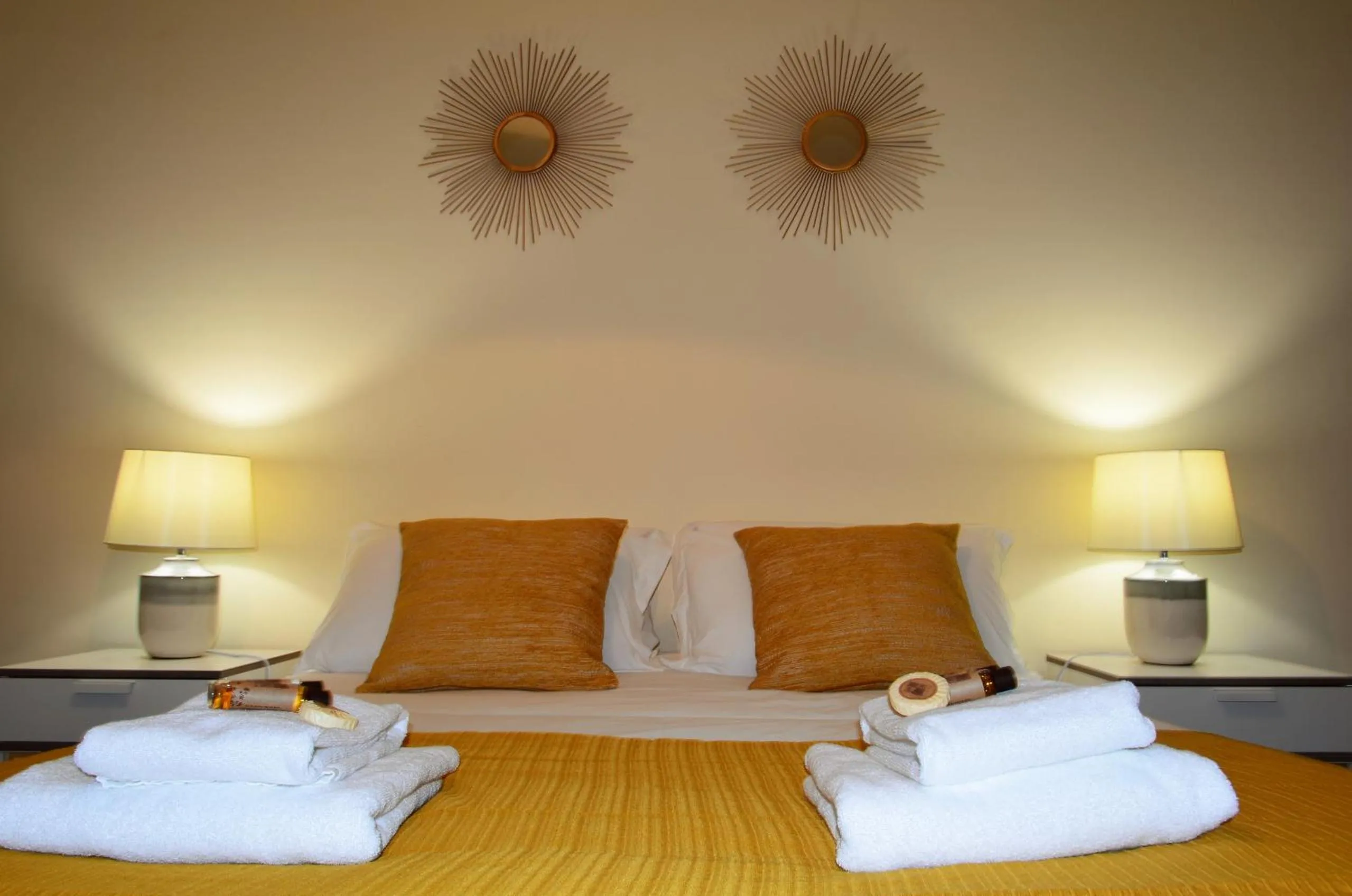 Bed in Golden View by Homie