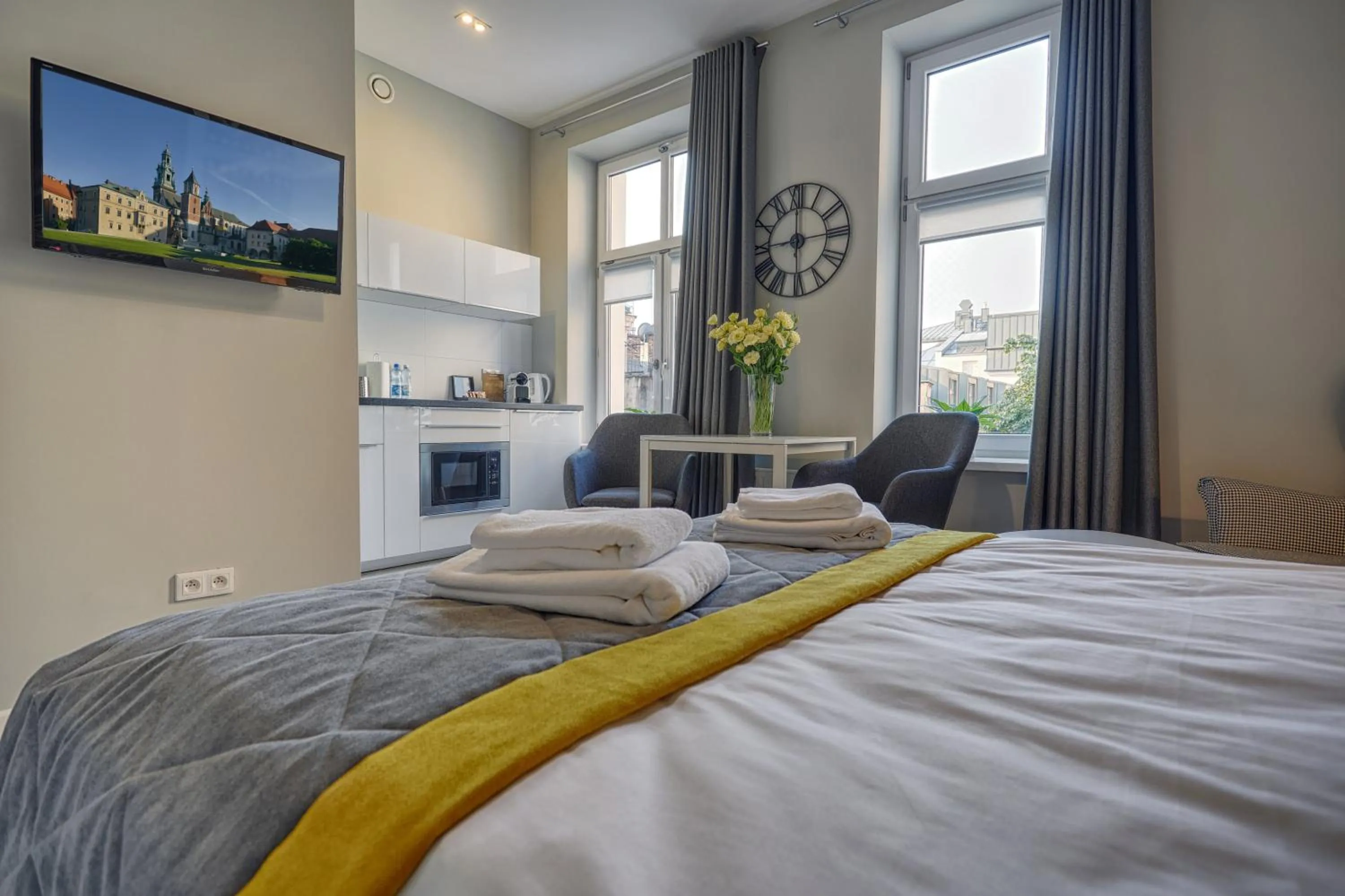 Bed in FLORIANSKA 32 by PI Apartments