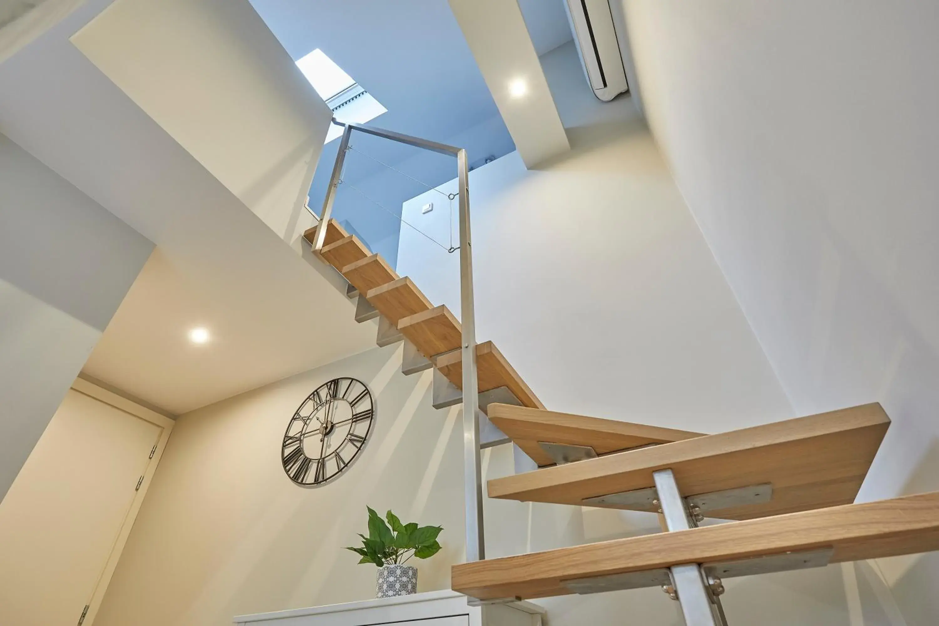 Duplex Apartment in FLORIANSKA 32 by PI Apartments Duplex Apartment in FLORIANSKA 32 by PI Apartments