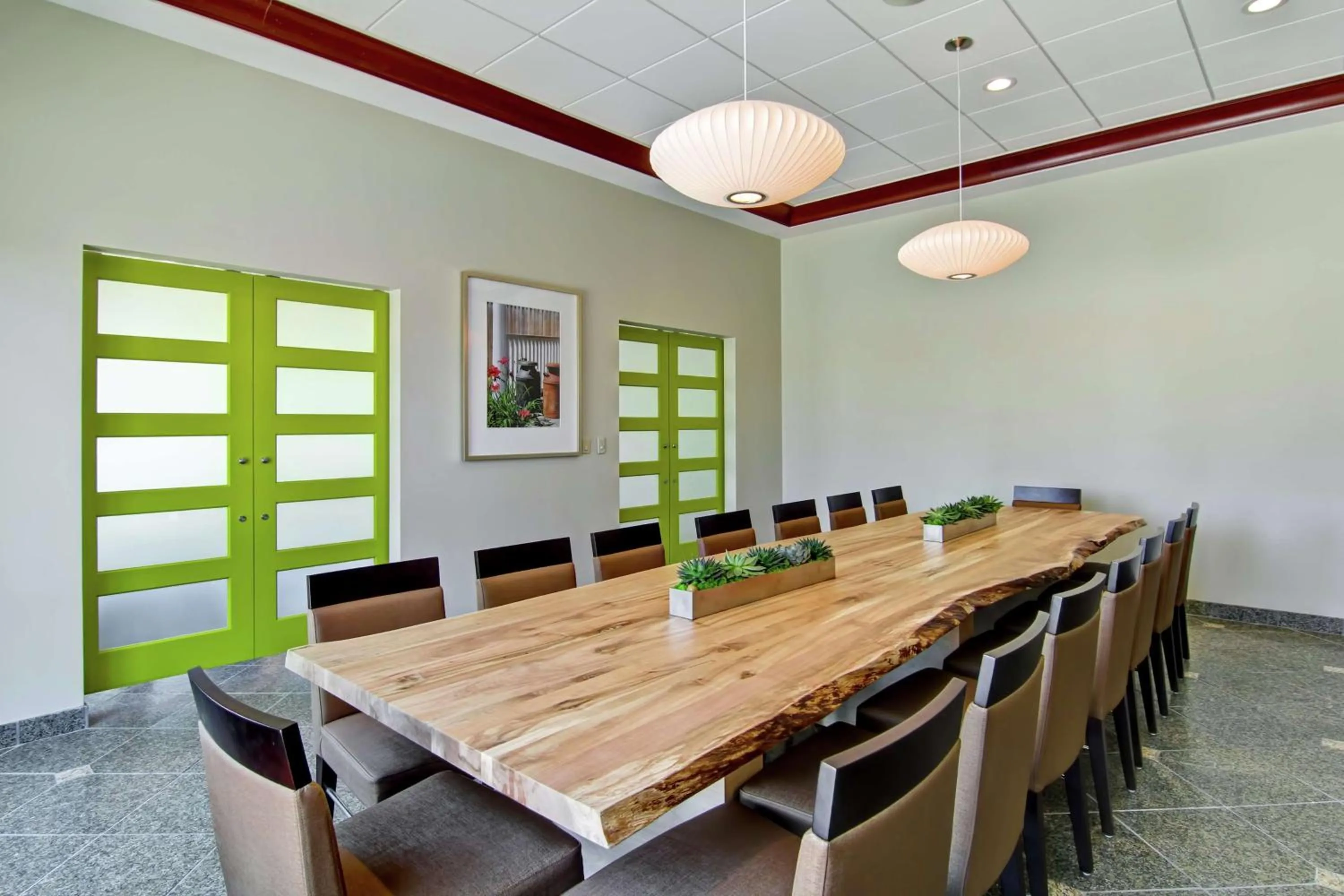 Meeting/conference room in Hilton Garden Inn Ottawa Airport