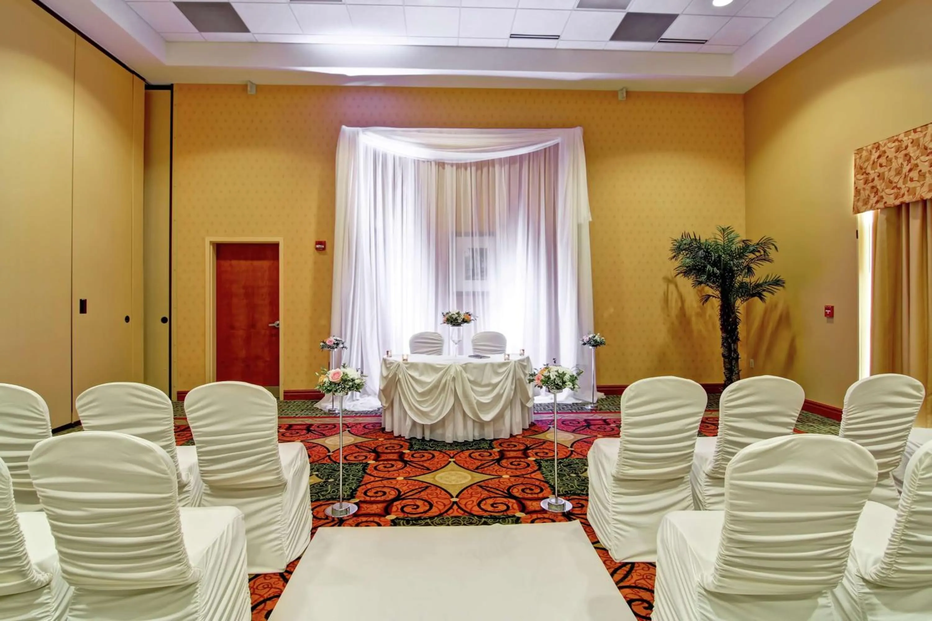 Meeting/conference room in Hilton Garden Inn Ottawa Airport
