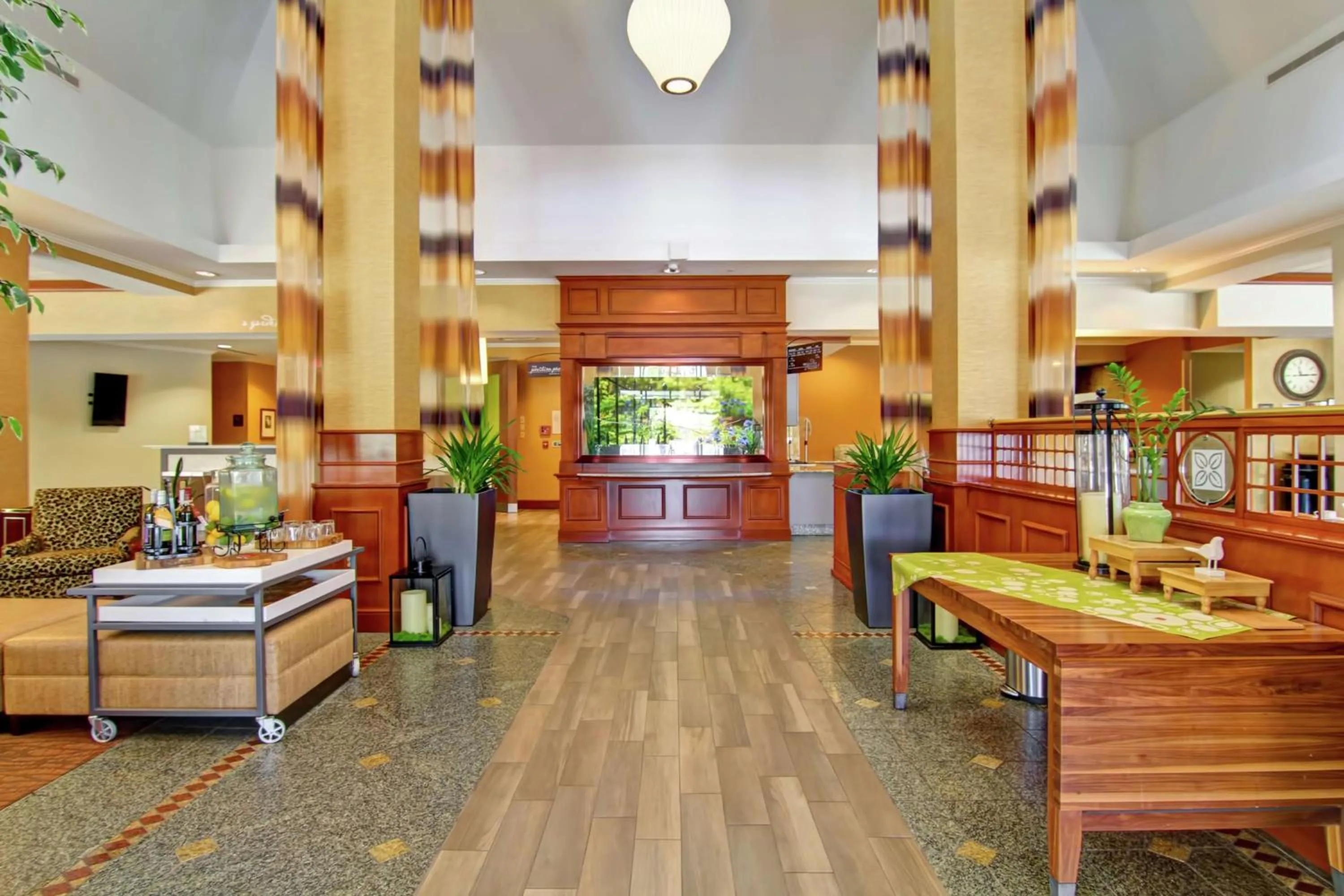 Lobby or reception in Hilton Garden Inn Ottawa Airport