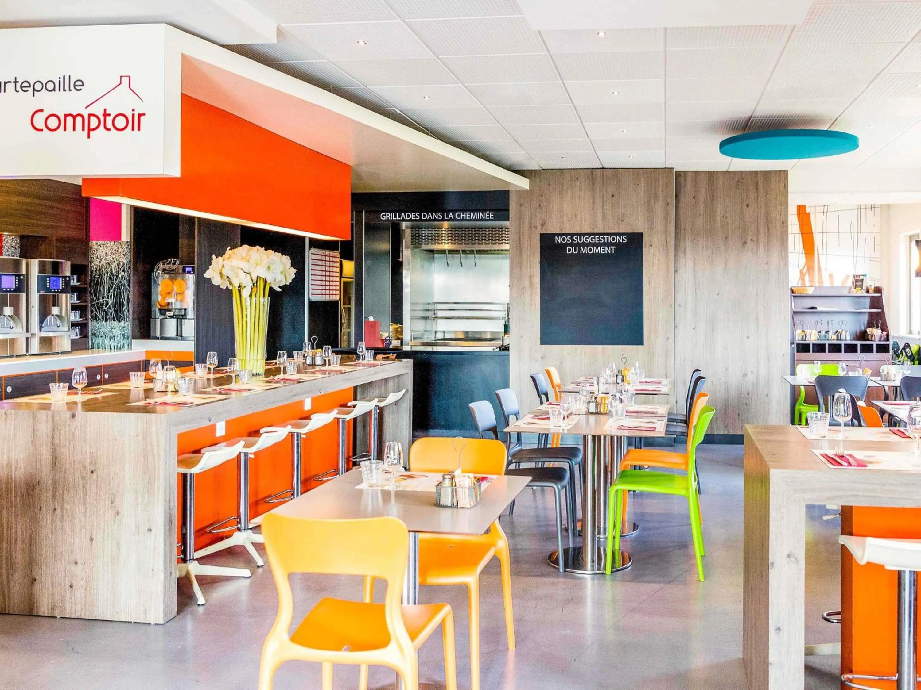 Restaurant/places to eat in ibis Styles Romans-Valence Gare TGV