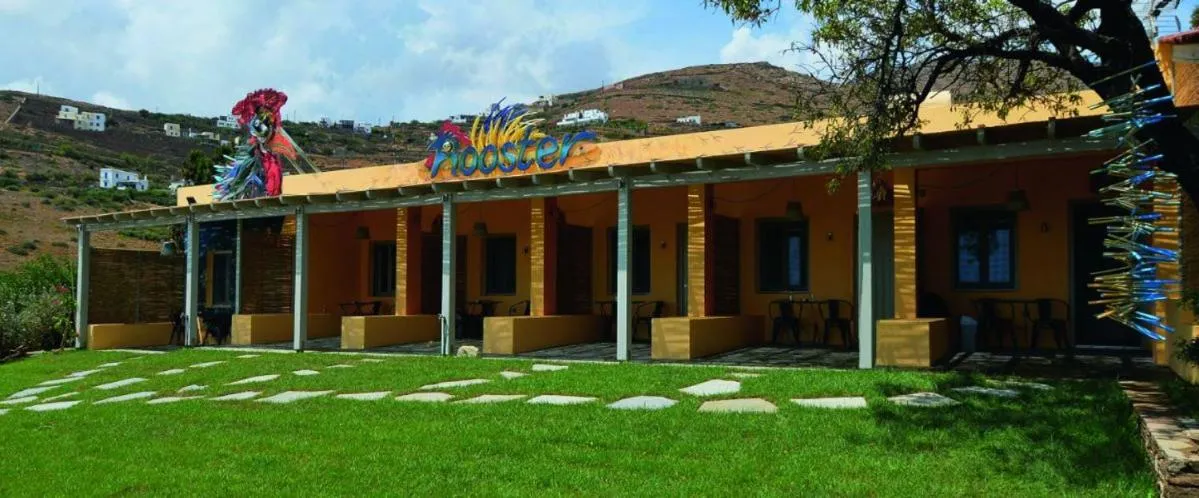 Property building in Rooster Guesthouse Rooms