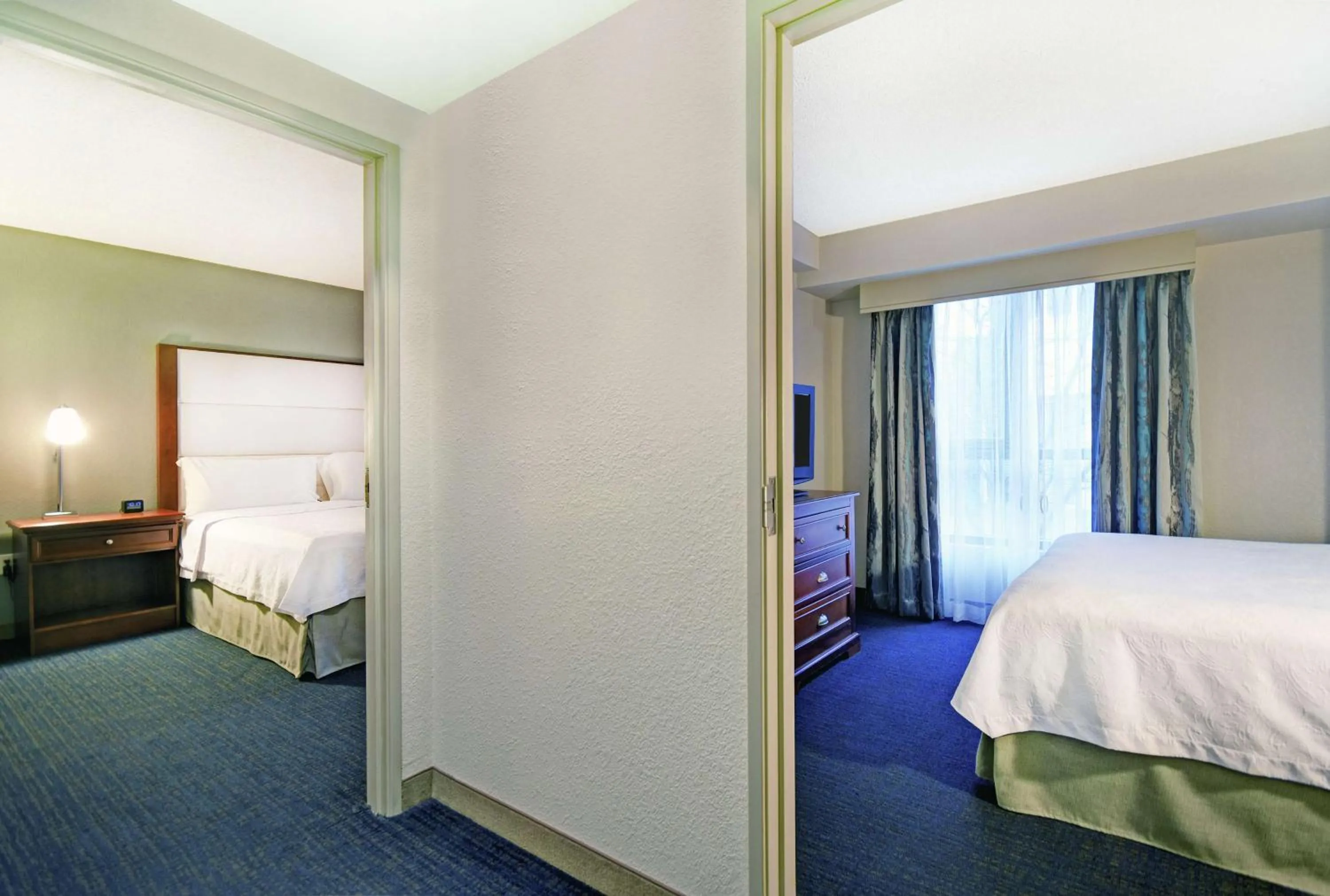 Bedroom, Bed in Homewood Suites by Hilton Seattle Downtown