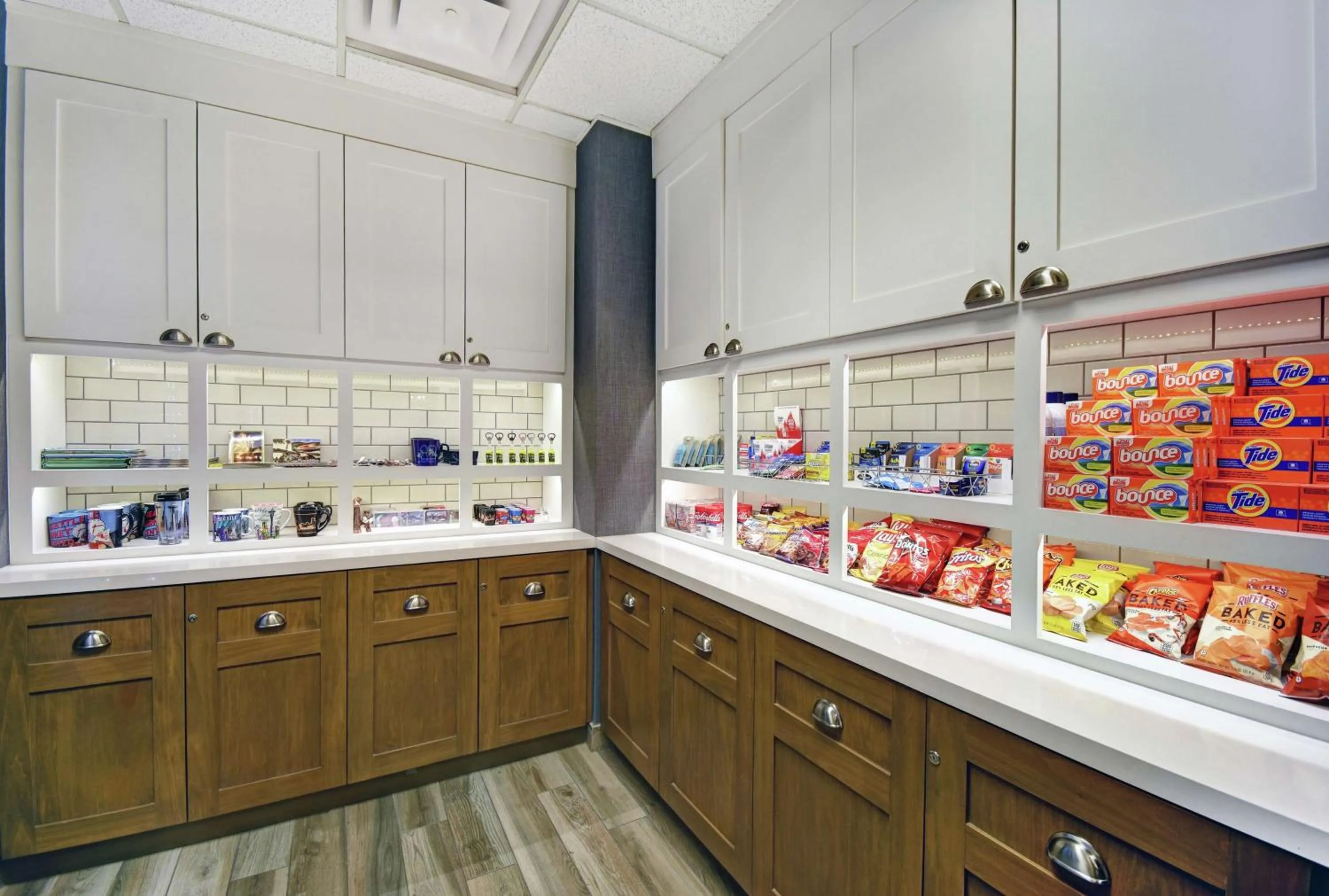 Dining area in Homewood Suites by Hilton Seattle Downtown