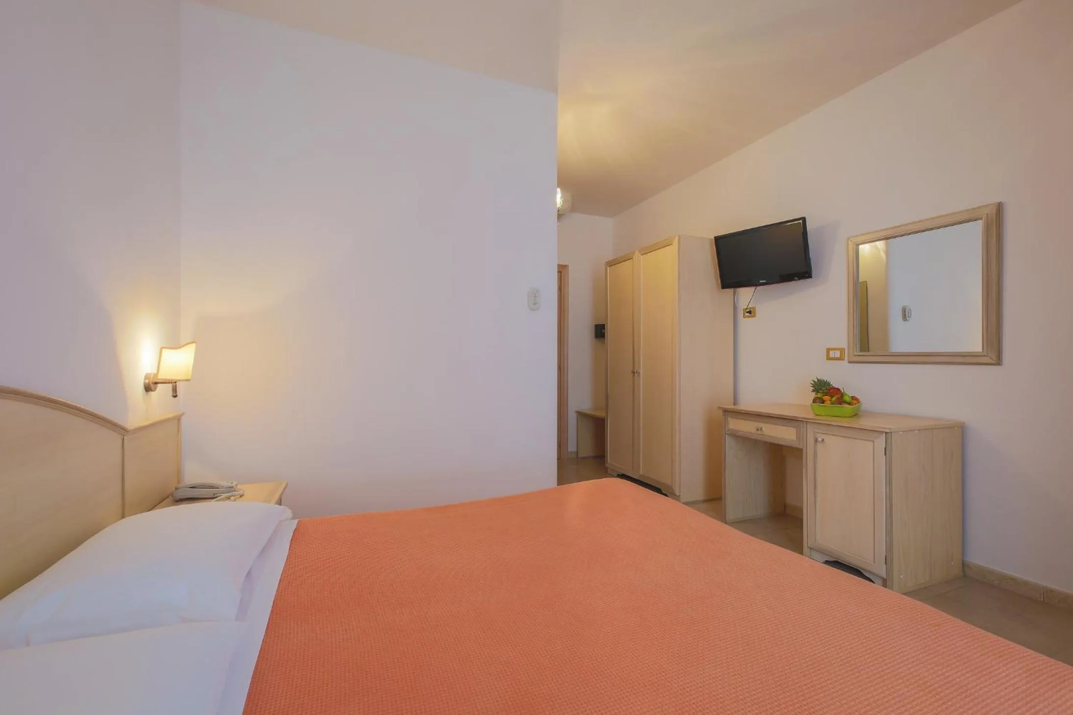 Photo of the whole room, Bed in Hotel Corallo