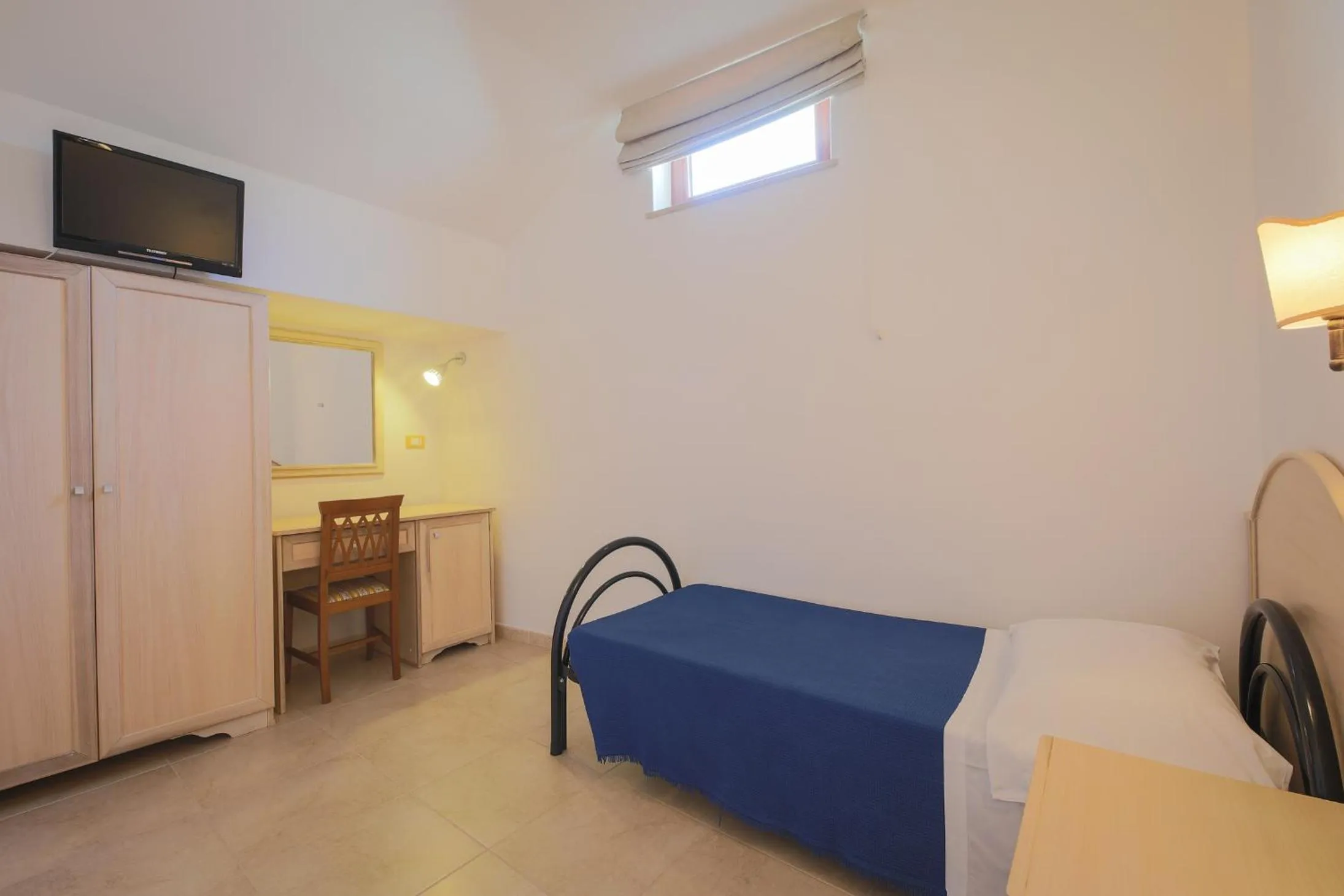 Photo of the whole room, Bed in Hotel Corallo