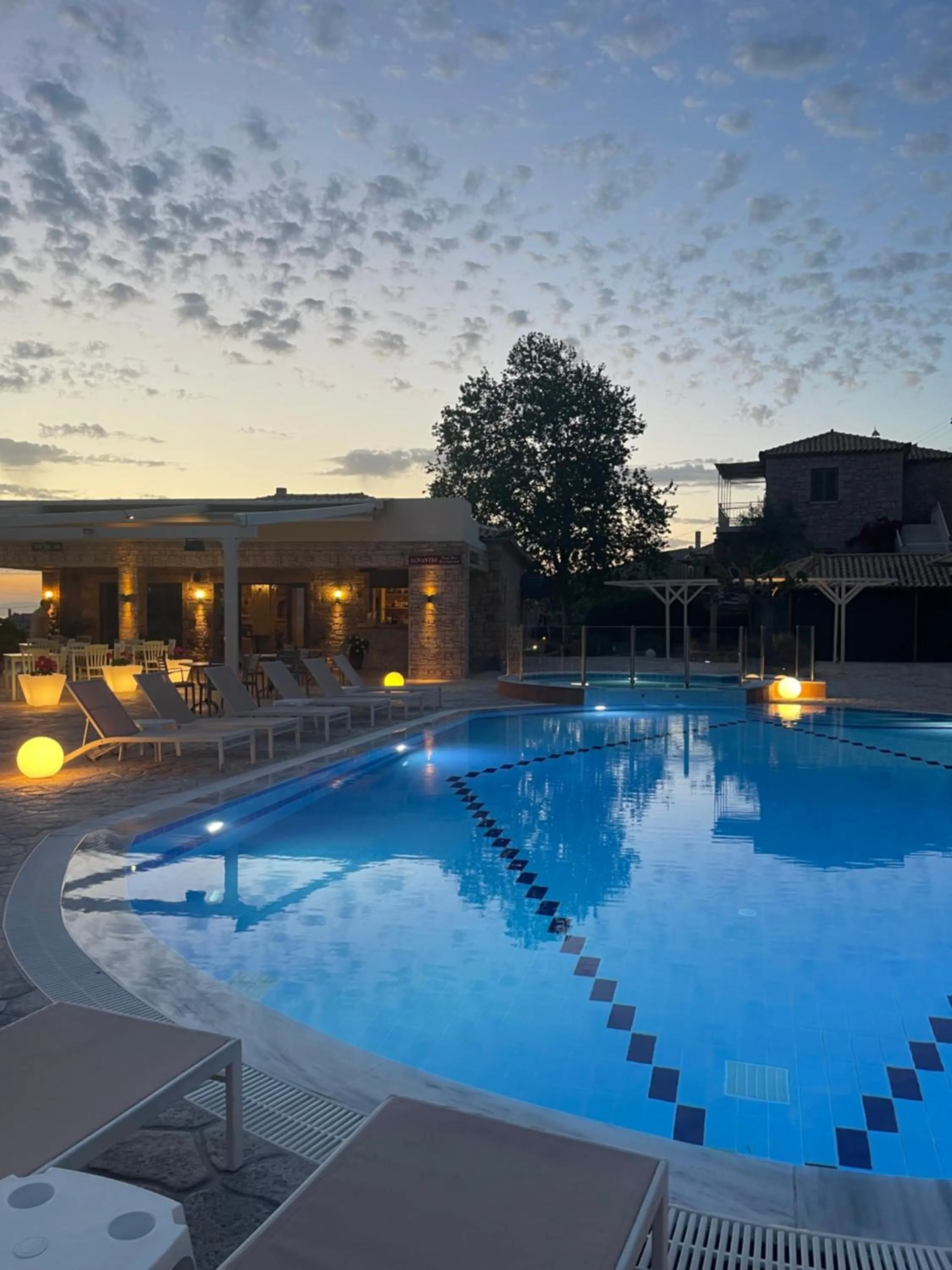 Kolokotronis Hotel & Spa