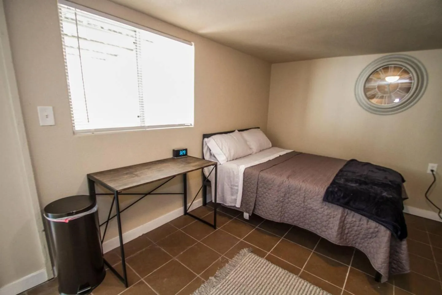 Bed in Hays #B Near Downtown Guest Studio