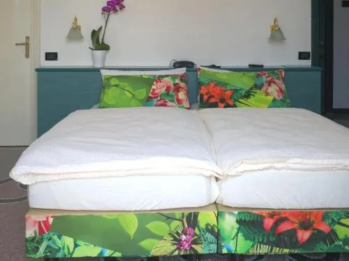 Hotel Flora