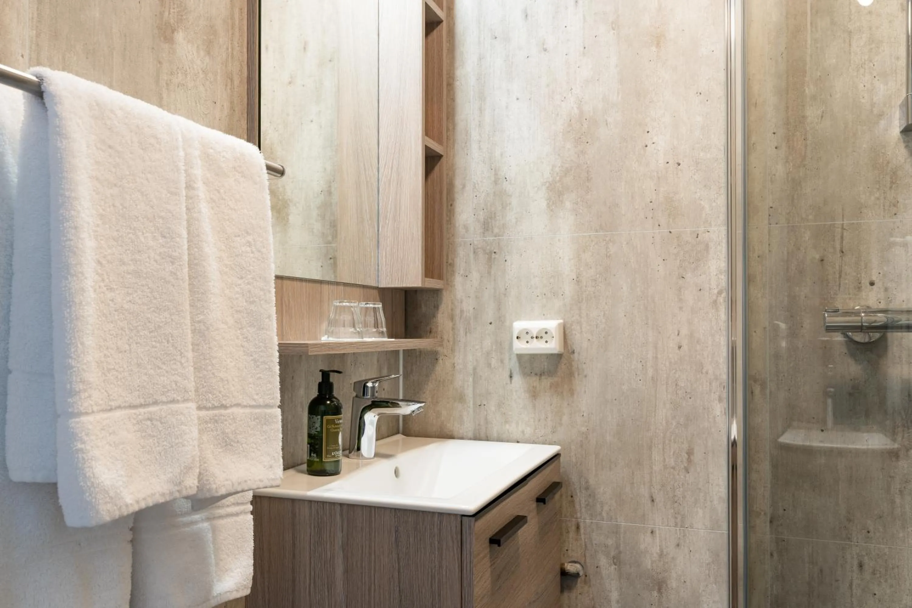 Bathroom in Vík Cottages