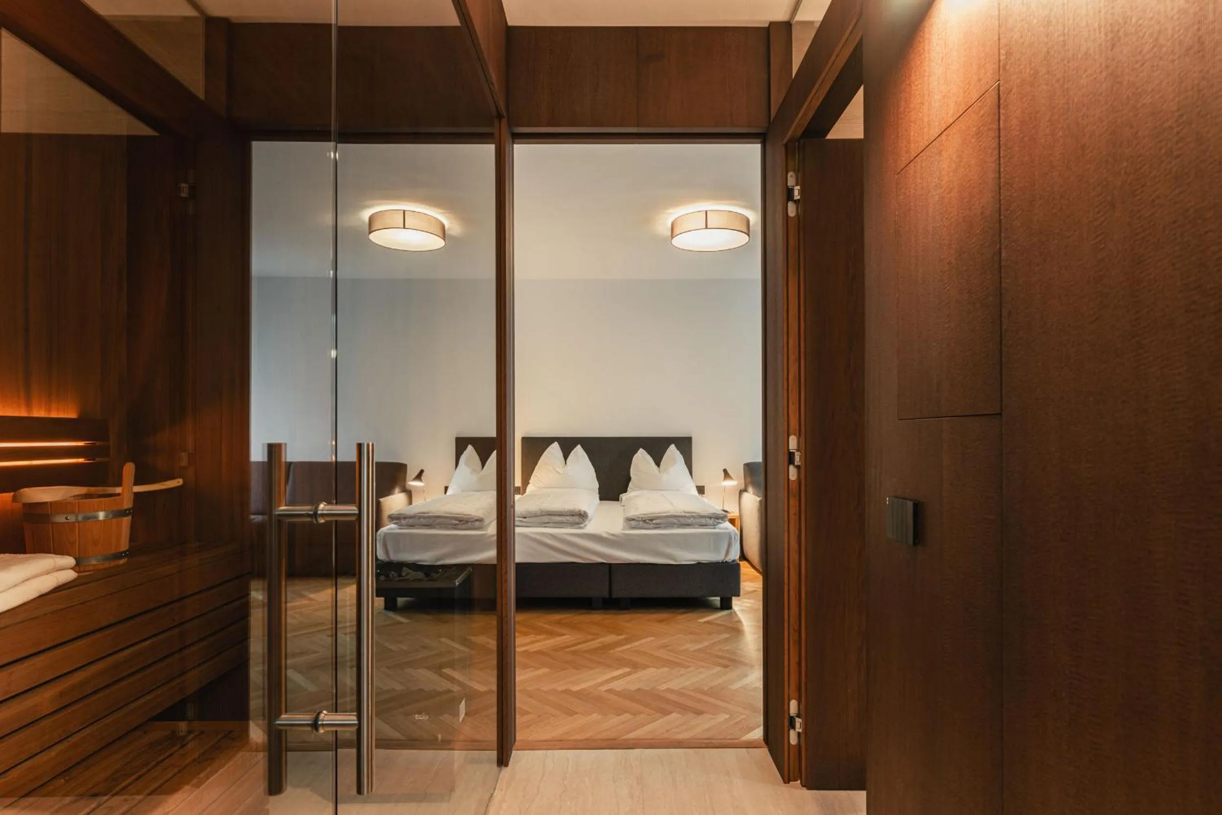 Bathroom, Bed in Aquila Dolomites Residence