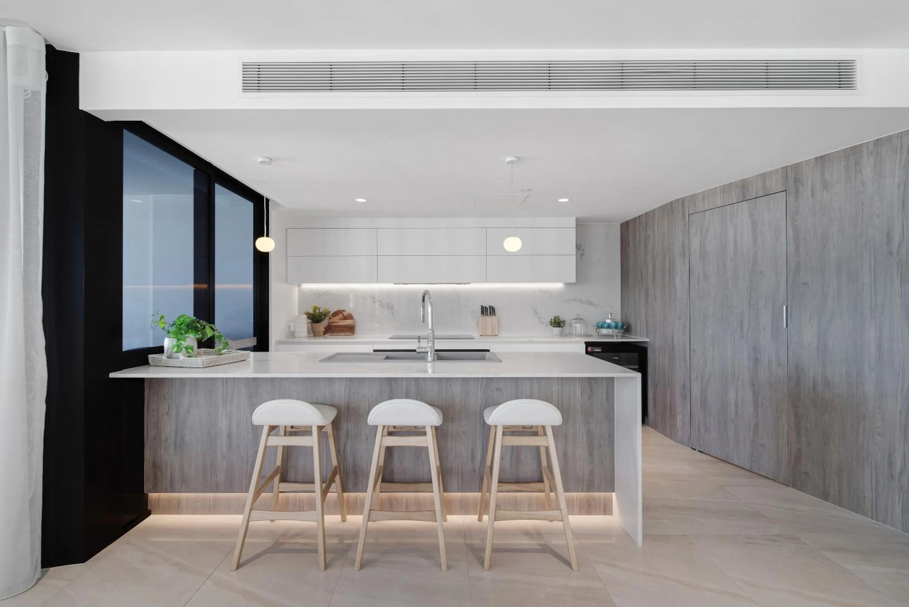 Kitchen or kitchenette in m1 Resort