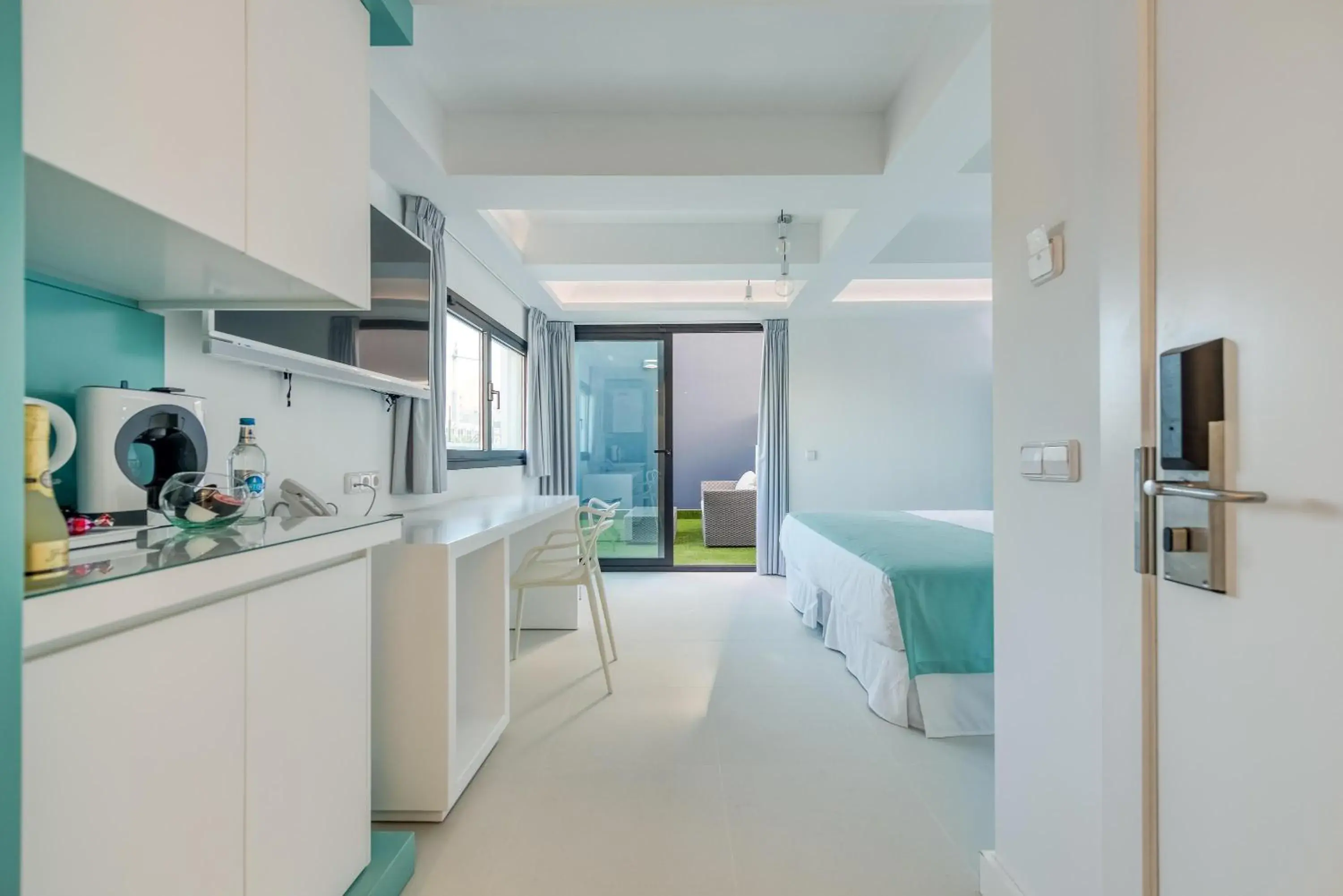 TV and multimedia, Bed in HD Acuario Lifestyle TV and multimedia, Bed in HD Acuario Lifestyle