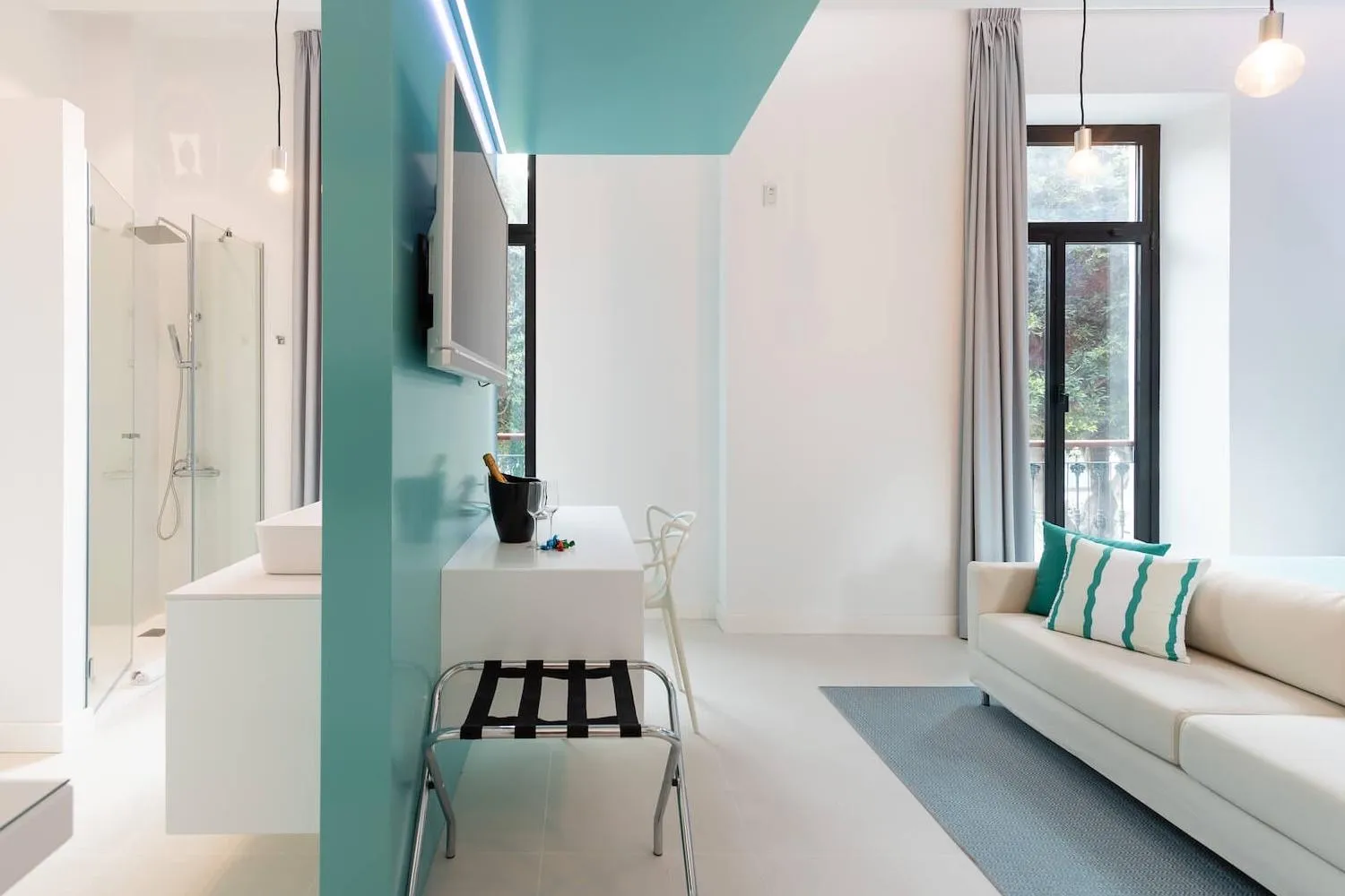 Photo of the whole room, Bed in HD Acuario Lifestyle