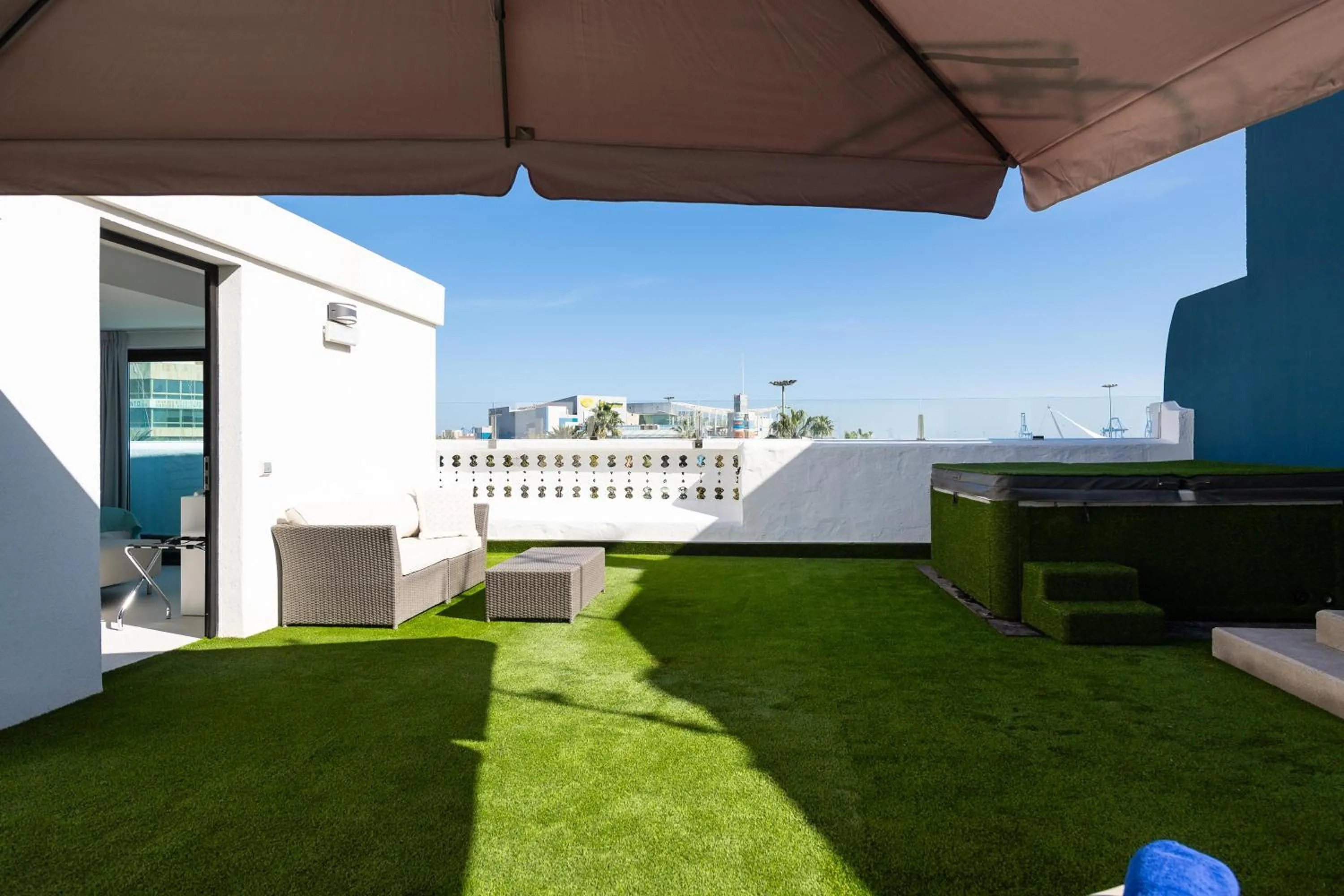 Hot Tub in HD Acuario Lifestyle