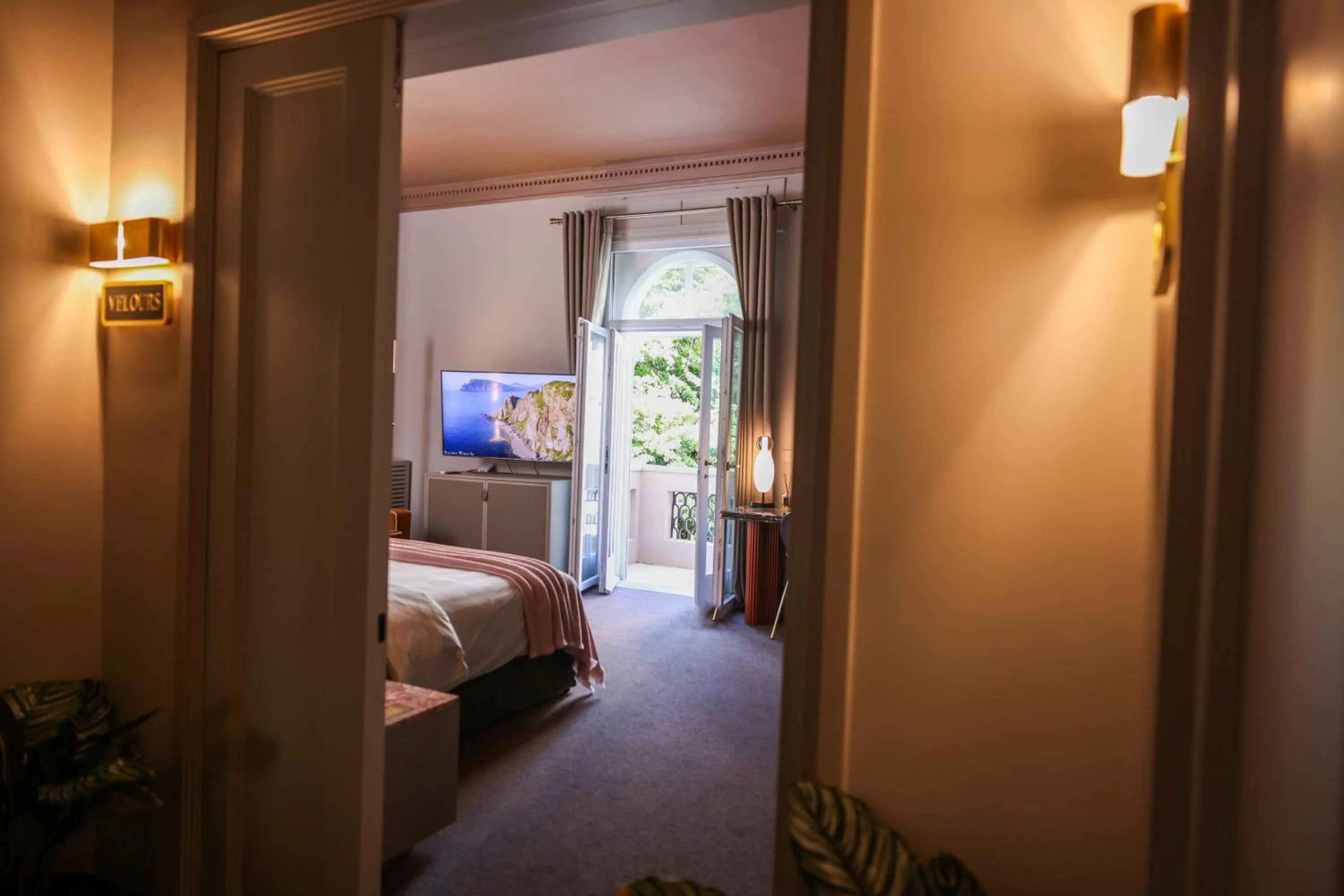 Bed in Padam Boutique Hotel