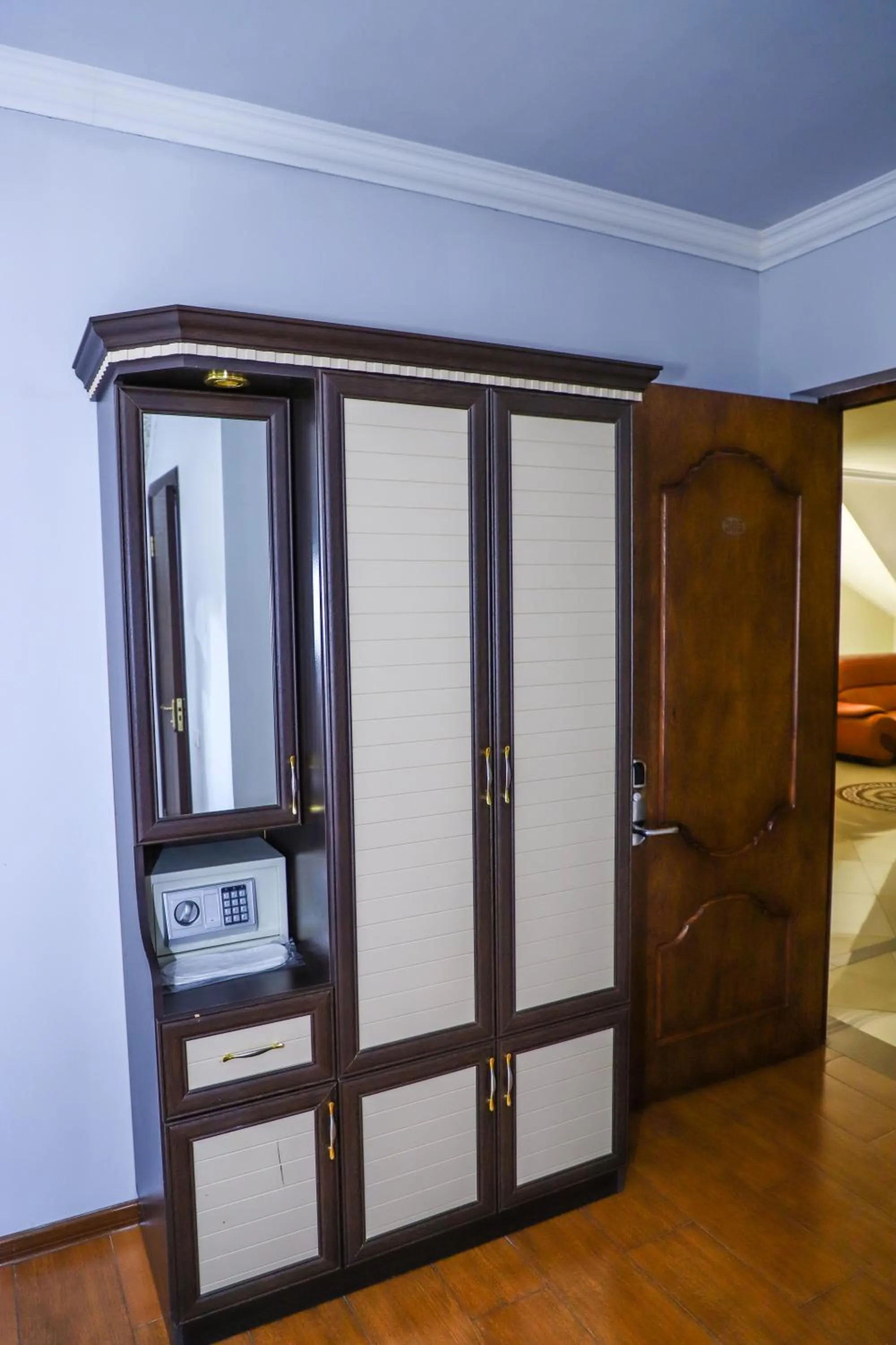 Photo of the whole room in SD Hotel