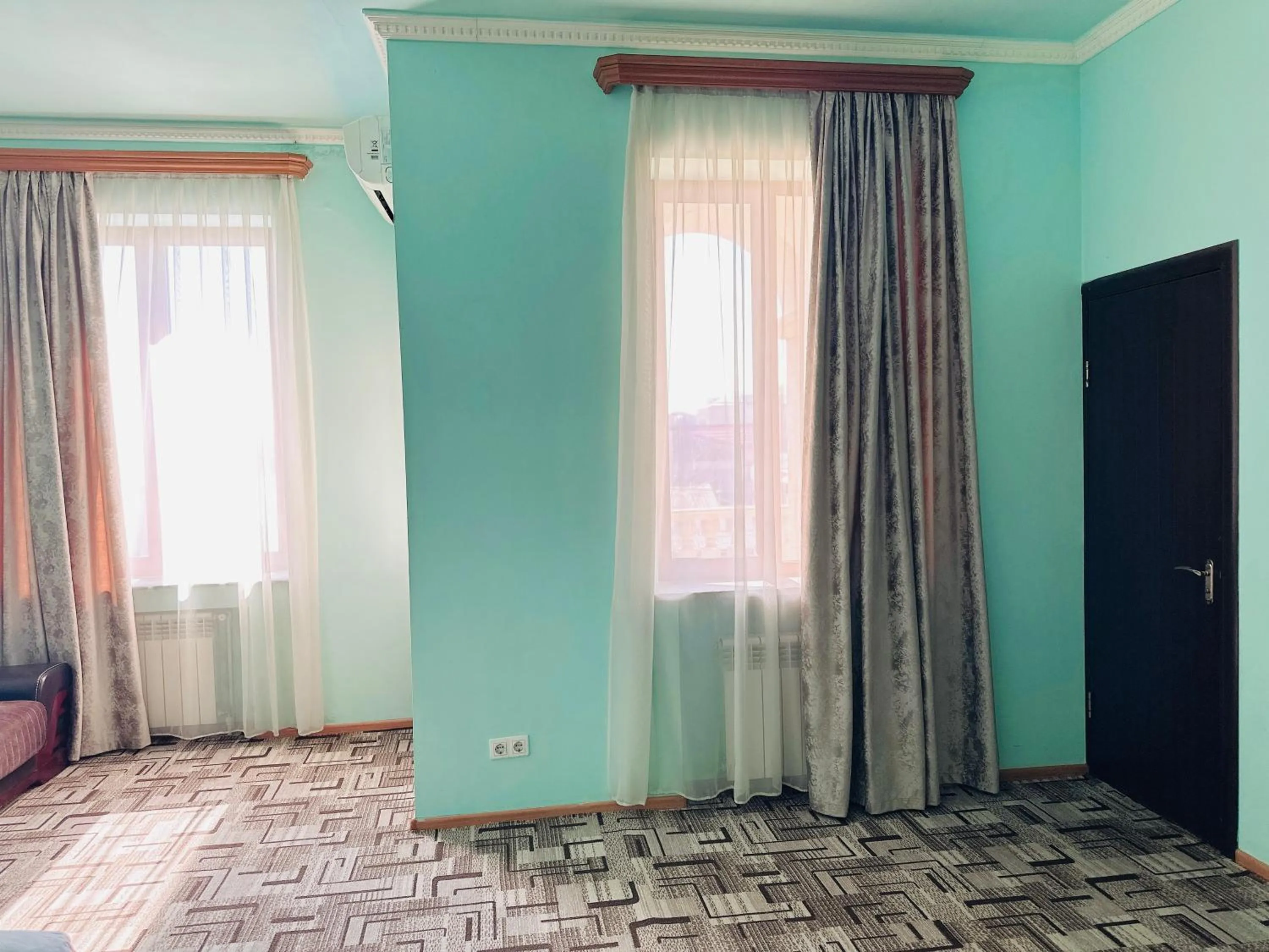 Photo of the whole room in SD Hotel