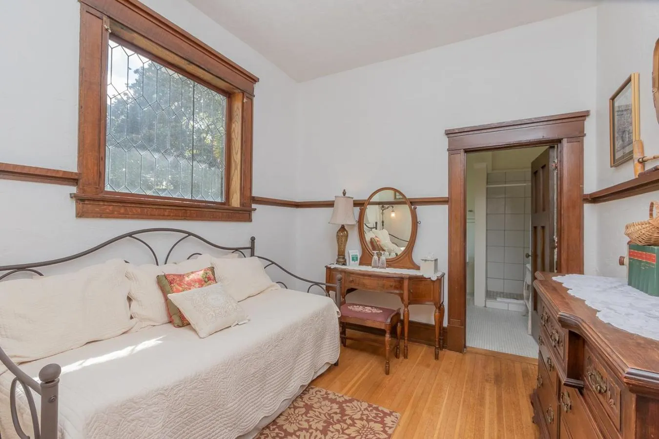 Herlong Mansion Bed & Breakfast