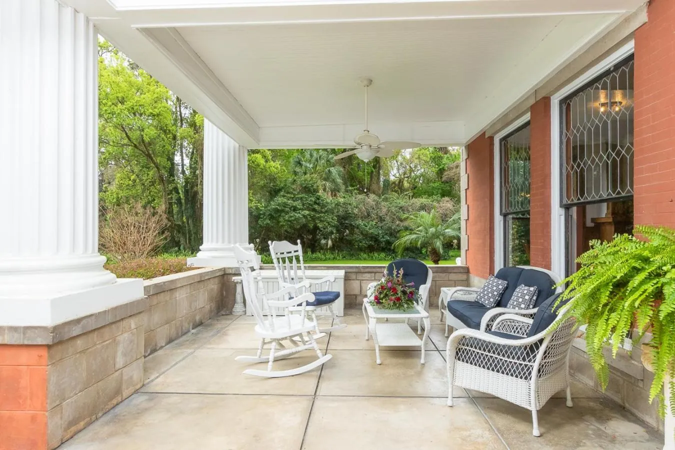 Herlong Mansion Bed & Breakfast