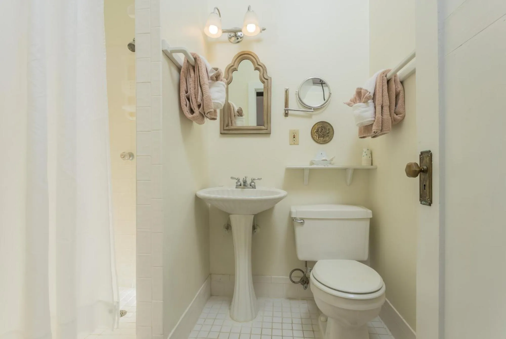 Herlong Mansion Bed & Breakfast