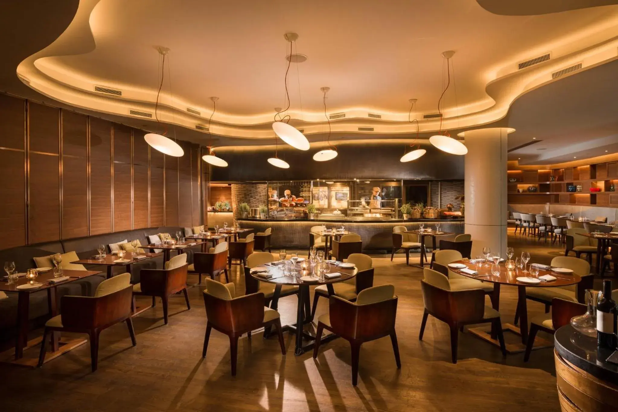 Restaurant/places to eat in voco Orchard Singapore by IHG Restaurant/places to eat in voco Orchard Singapore by IHG