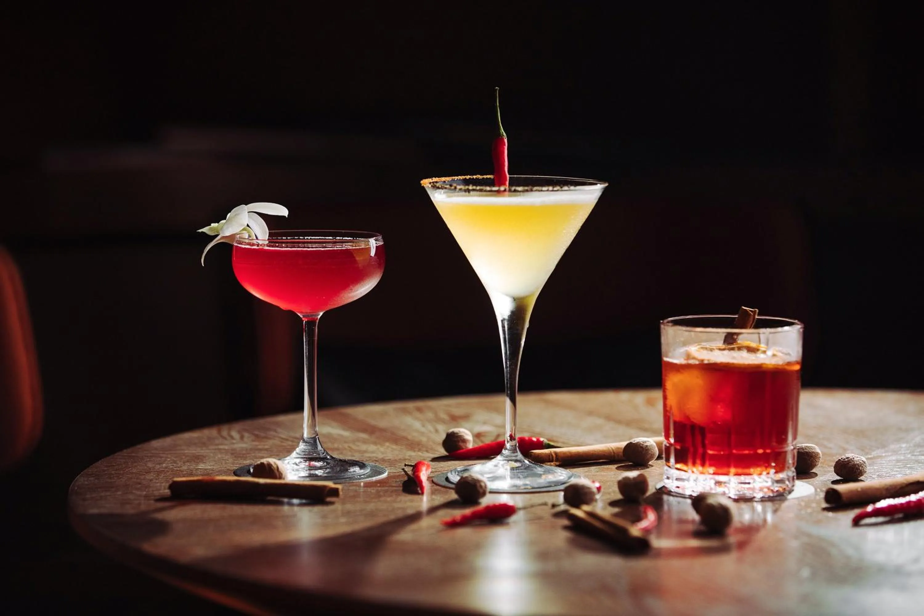 Photo of the whole room in voco Orchard Singapore by IHG