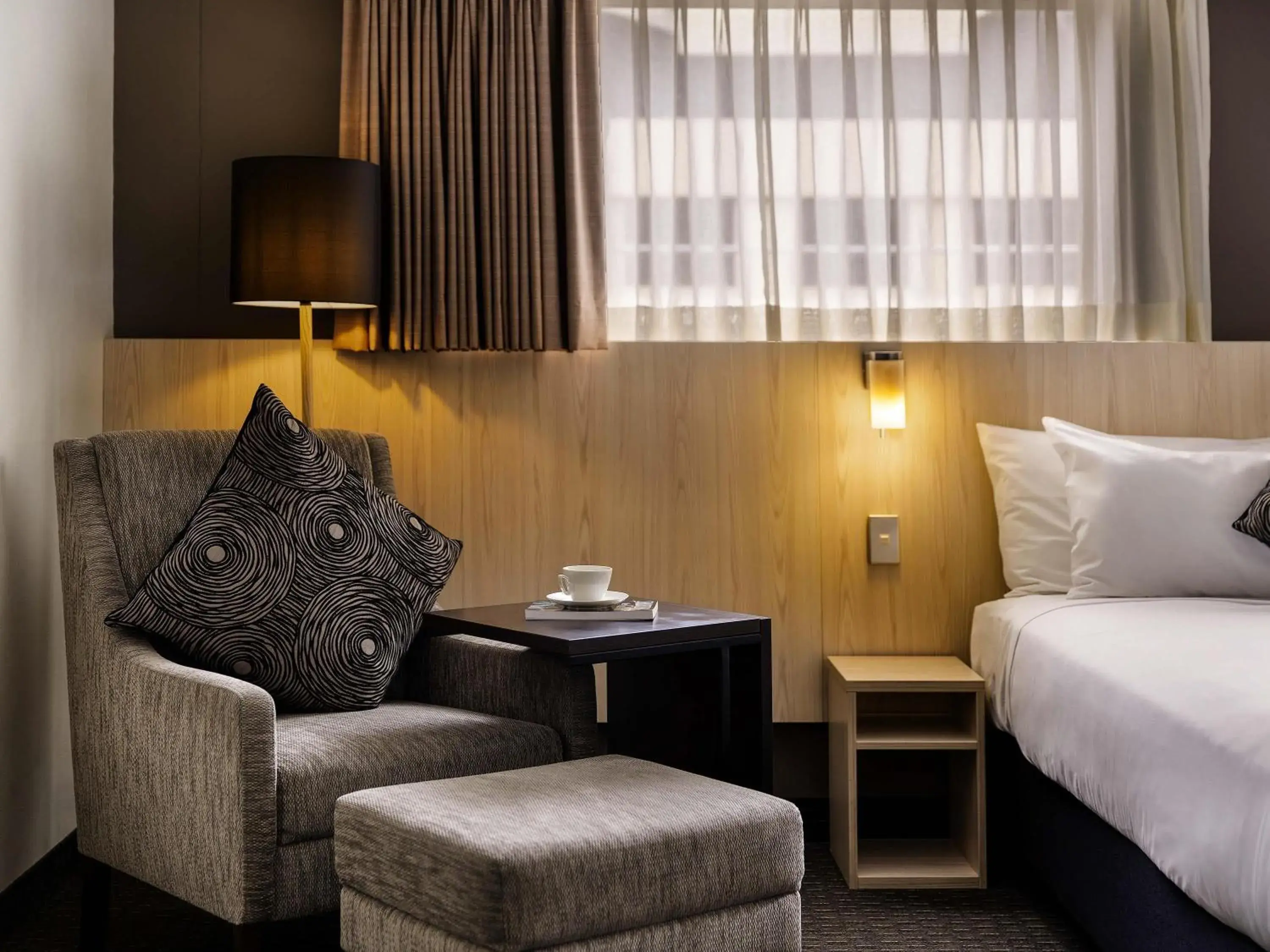 iBusiness King Room in ibis Wellington iBusiness King Room in ibis Wellington