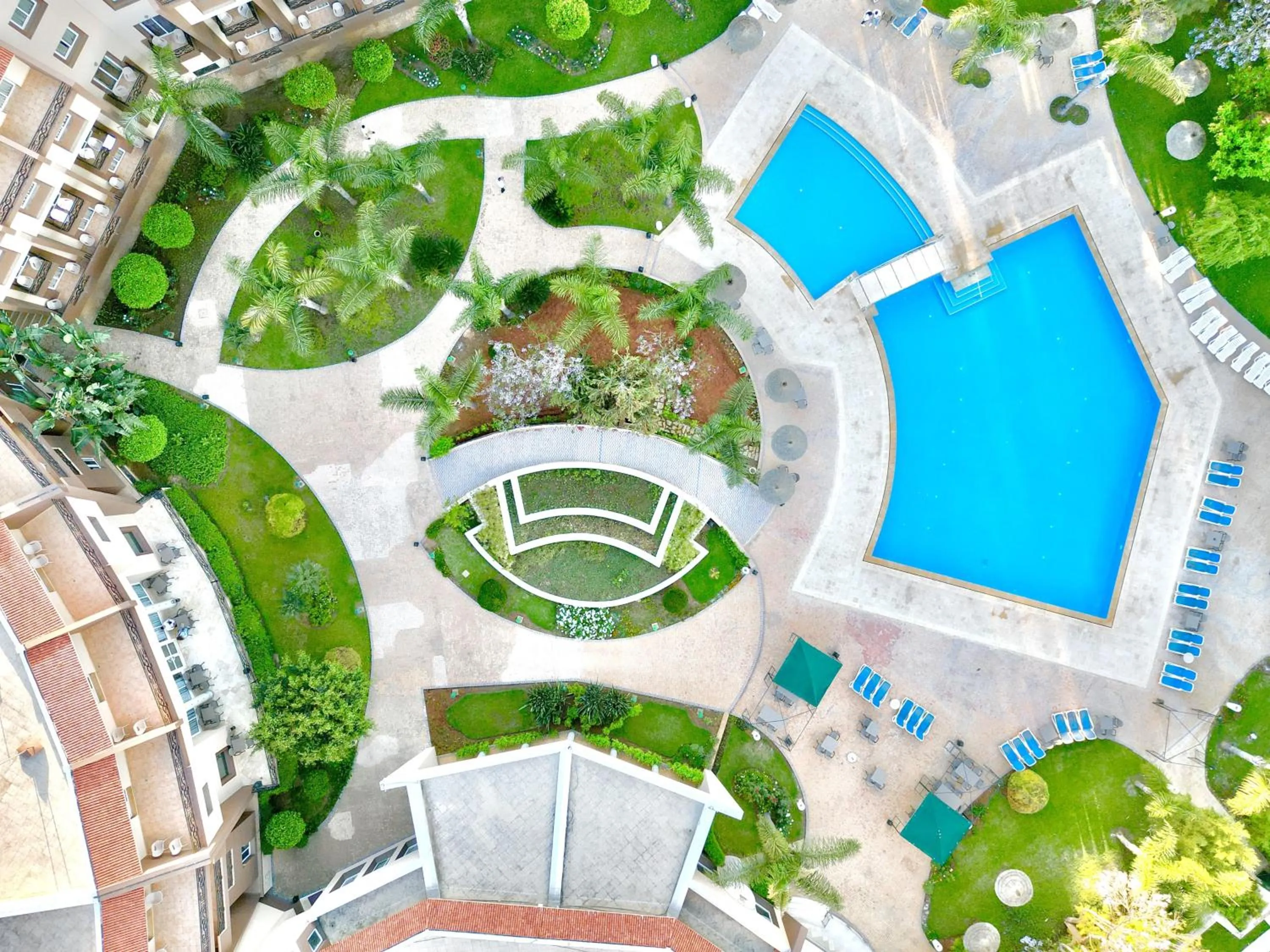 Property building in Hotel Menzeh Dalia