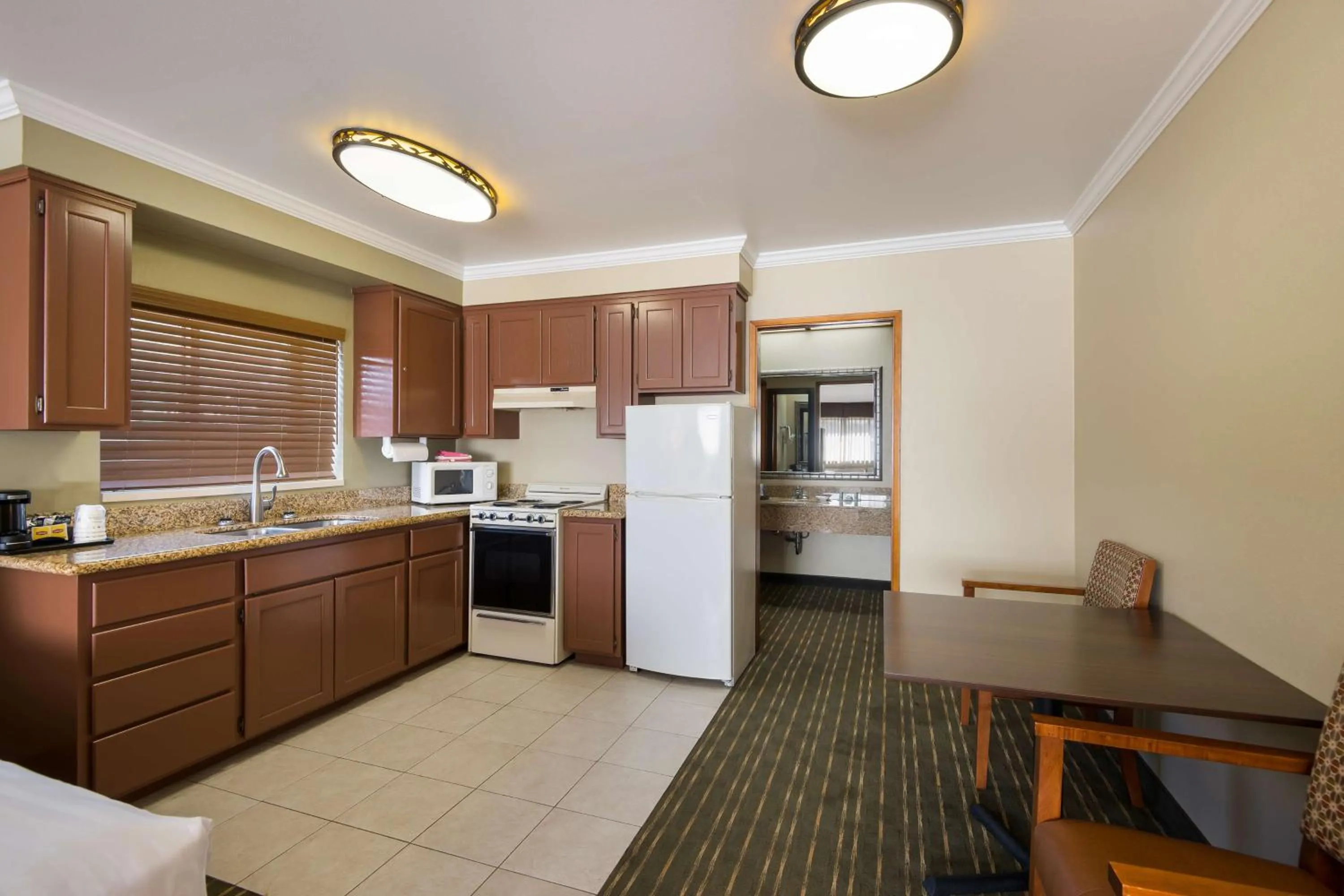 Bedroom in Best Western Holiday Hotel