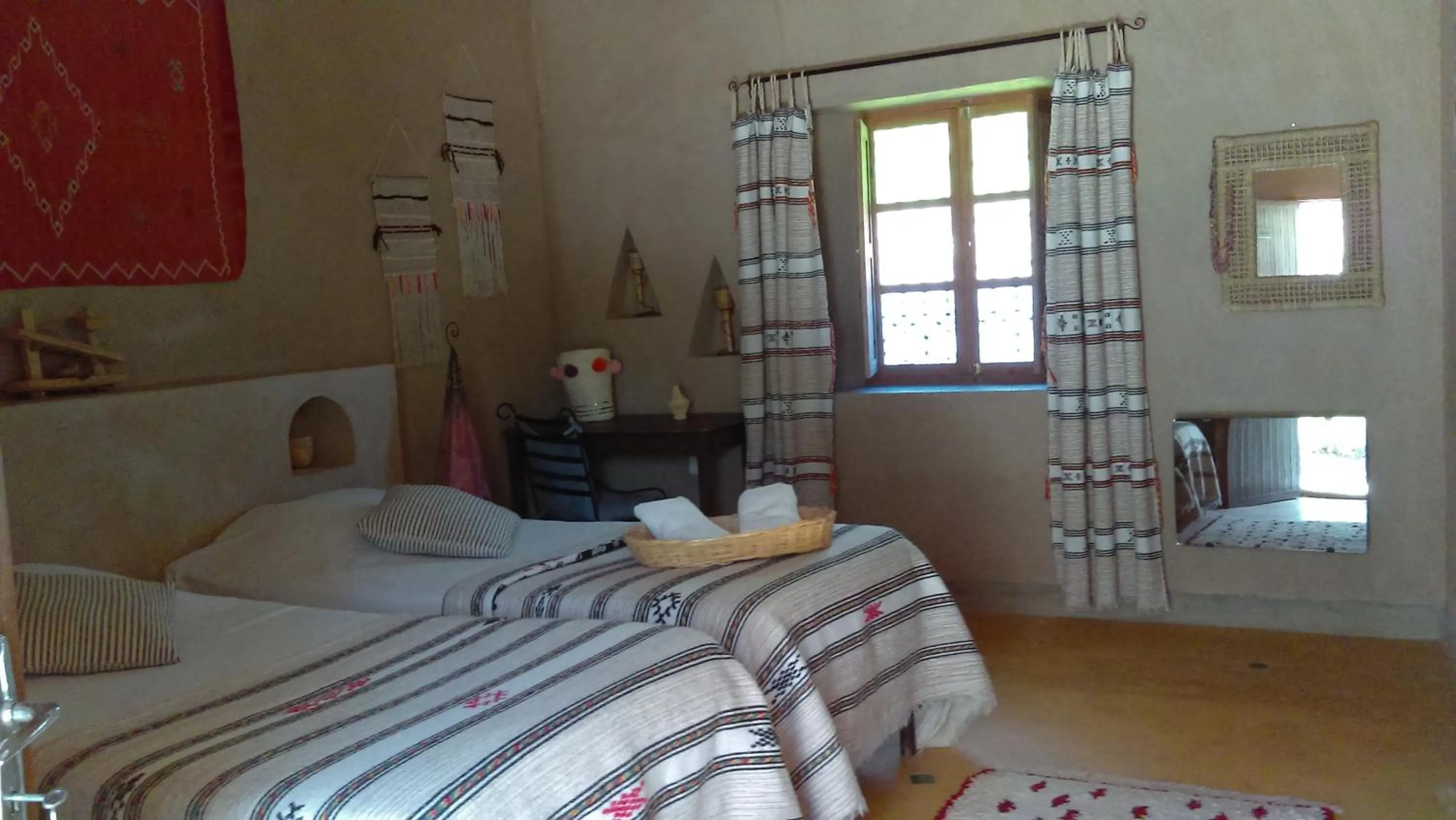 Bedroom, Bed in Dar Lorkam