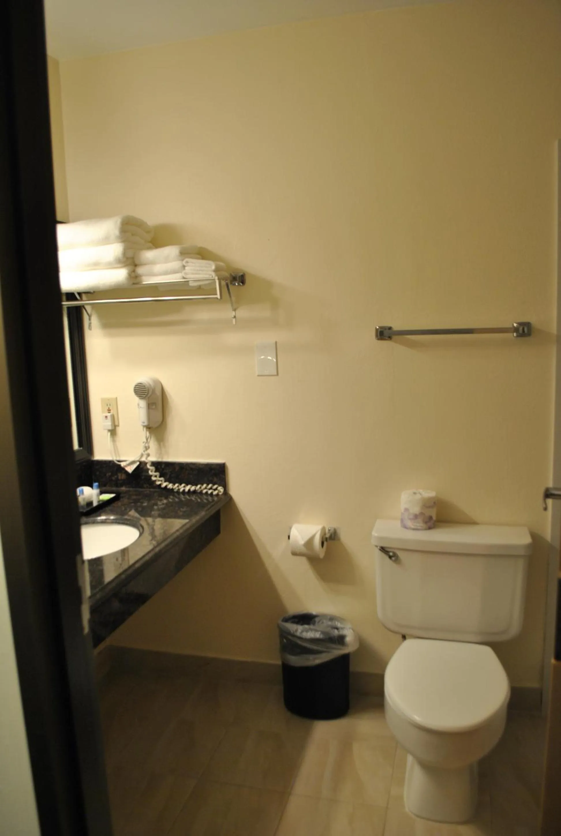 Bathroom in Hotel Piccadilly