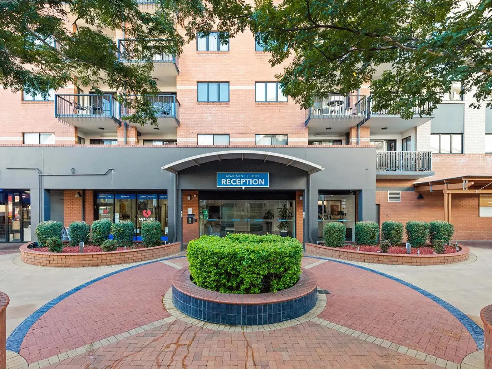 Property building in Central Brunswick Apartment Hotel Property building in Central Brunswick Apartment Hotel