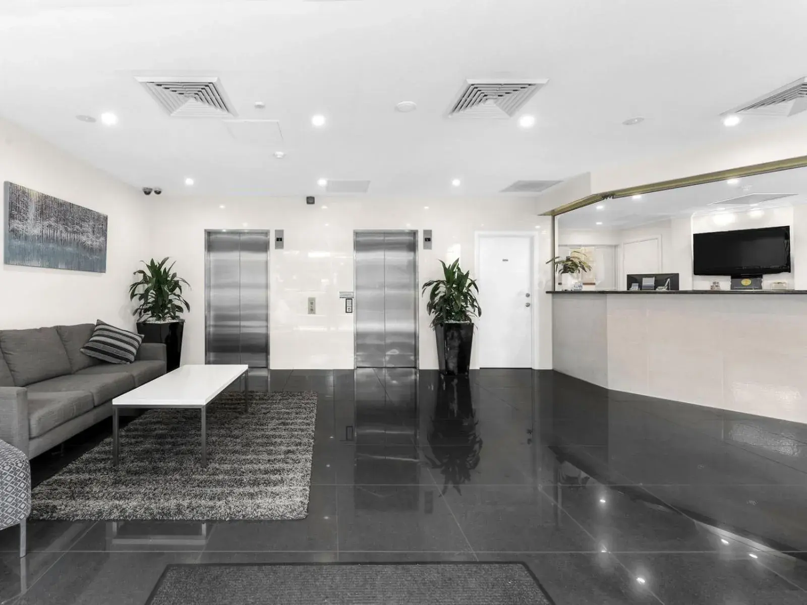 Lobby or reception in Central Brunswick Apartment Hotel Lobby or reception in Central Brunswick Apartment Hotel