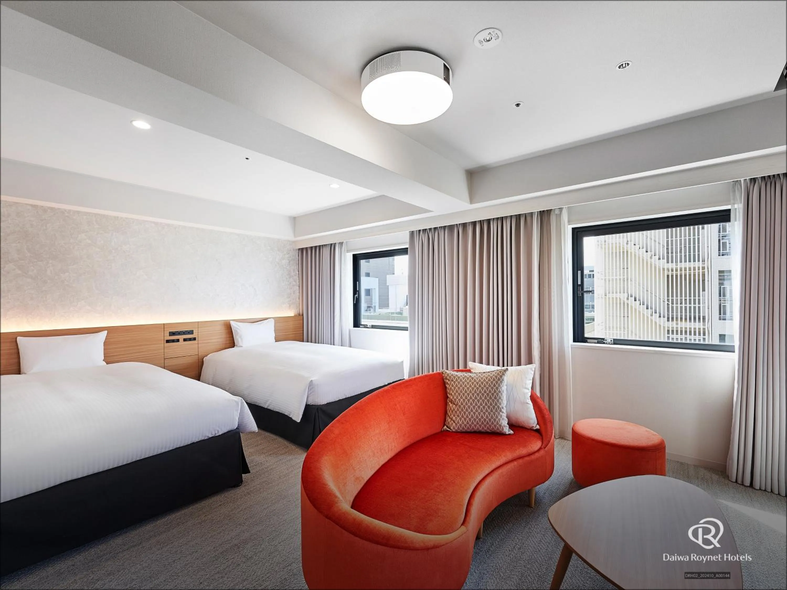 Bed in Daiwa Roynet Hotel Yokohama-Koen