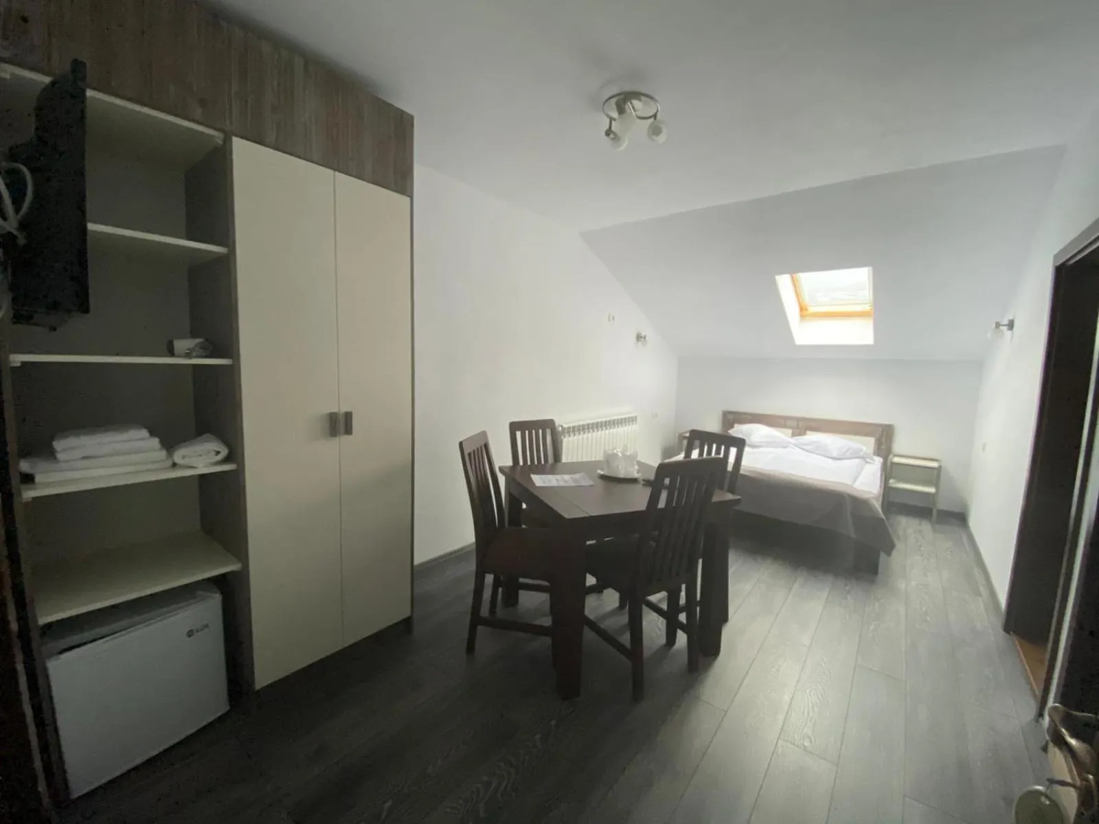 Bedroom, Bed in Maison Platanus