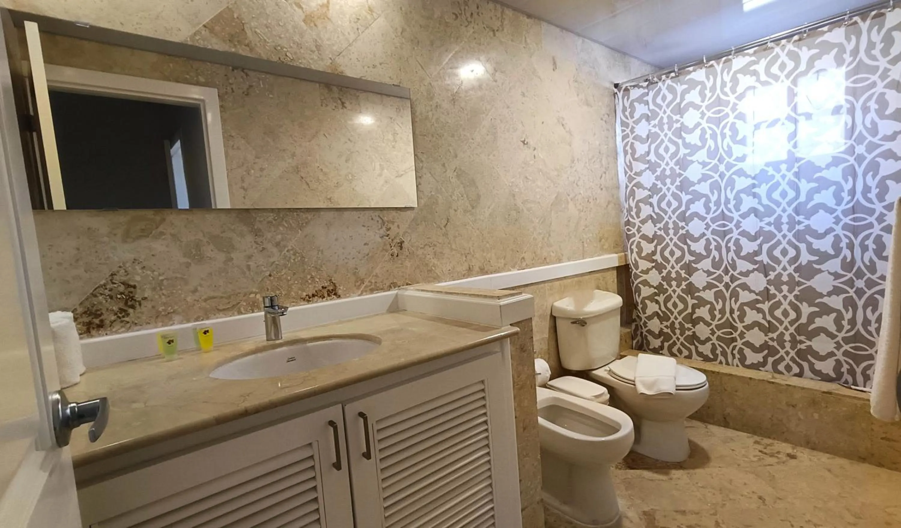 Shower in Flor del Mar Condo Punta Cana Beachfront