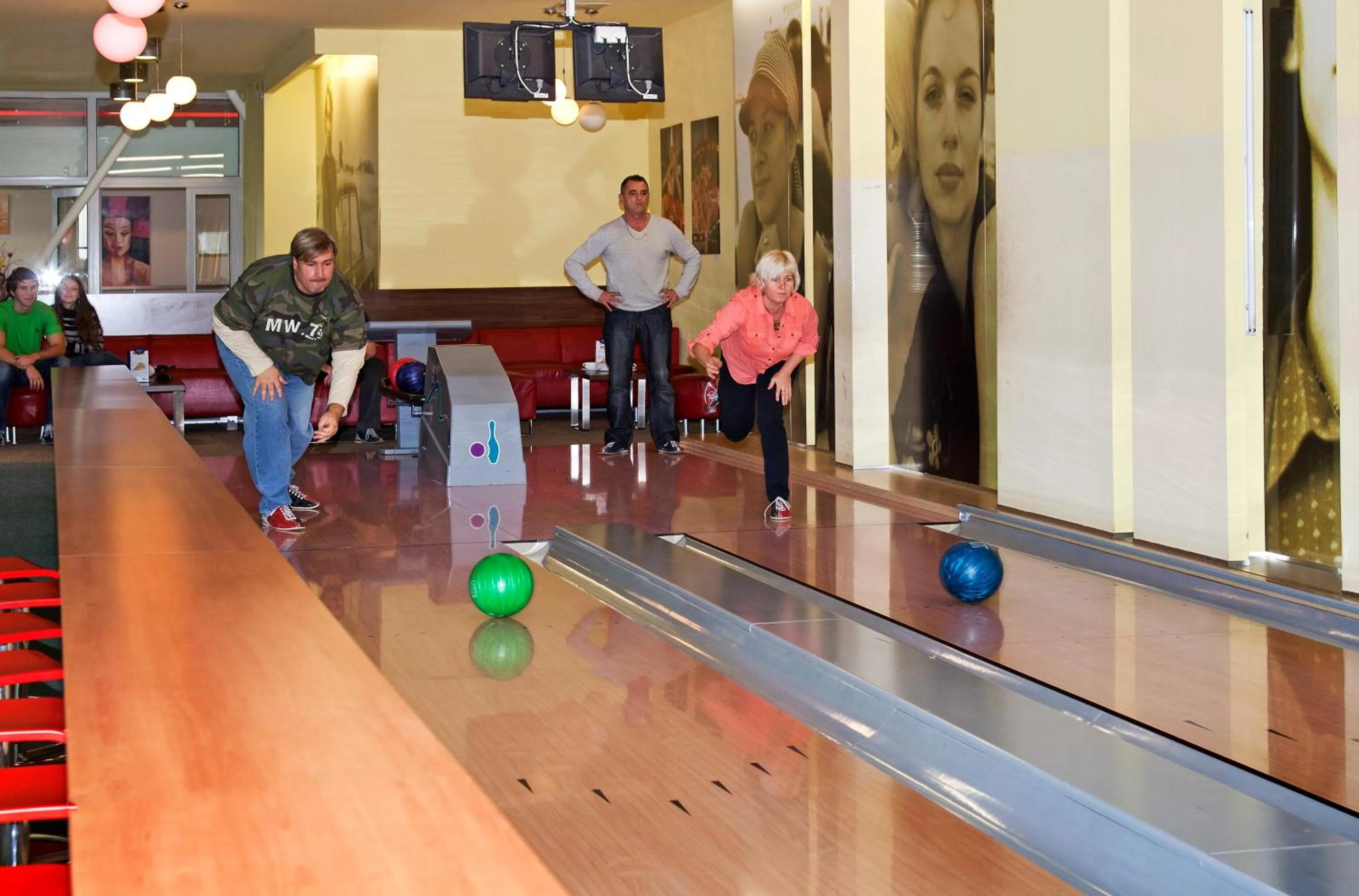 Bowling in Hotel Spolcentrum