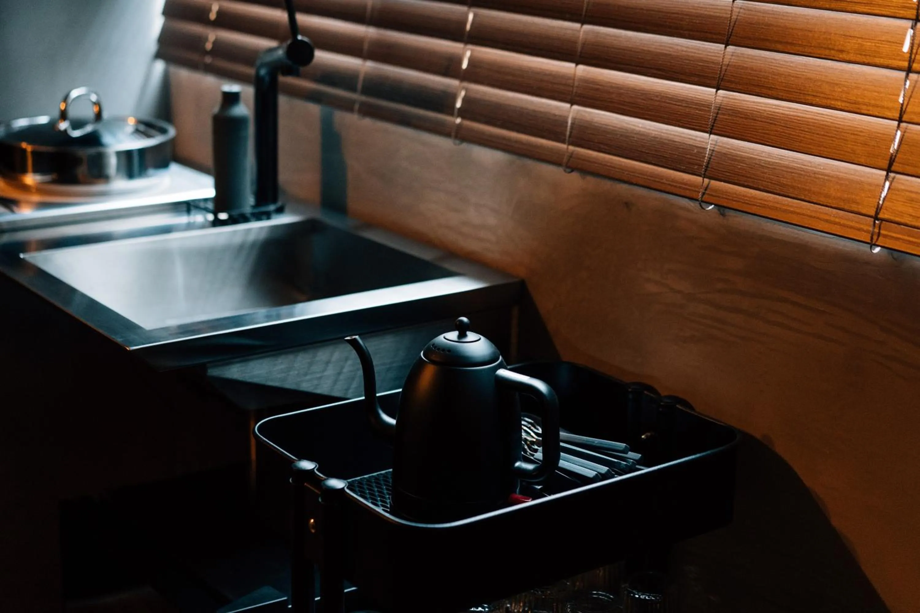 Kitchen or kitchenette in mizuka Nakasu 1 - unmanned hotel -