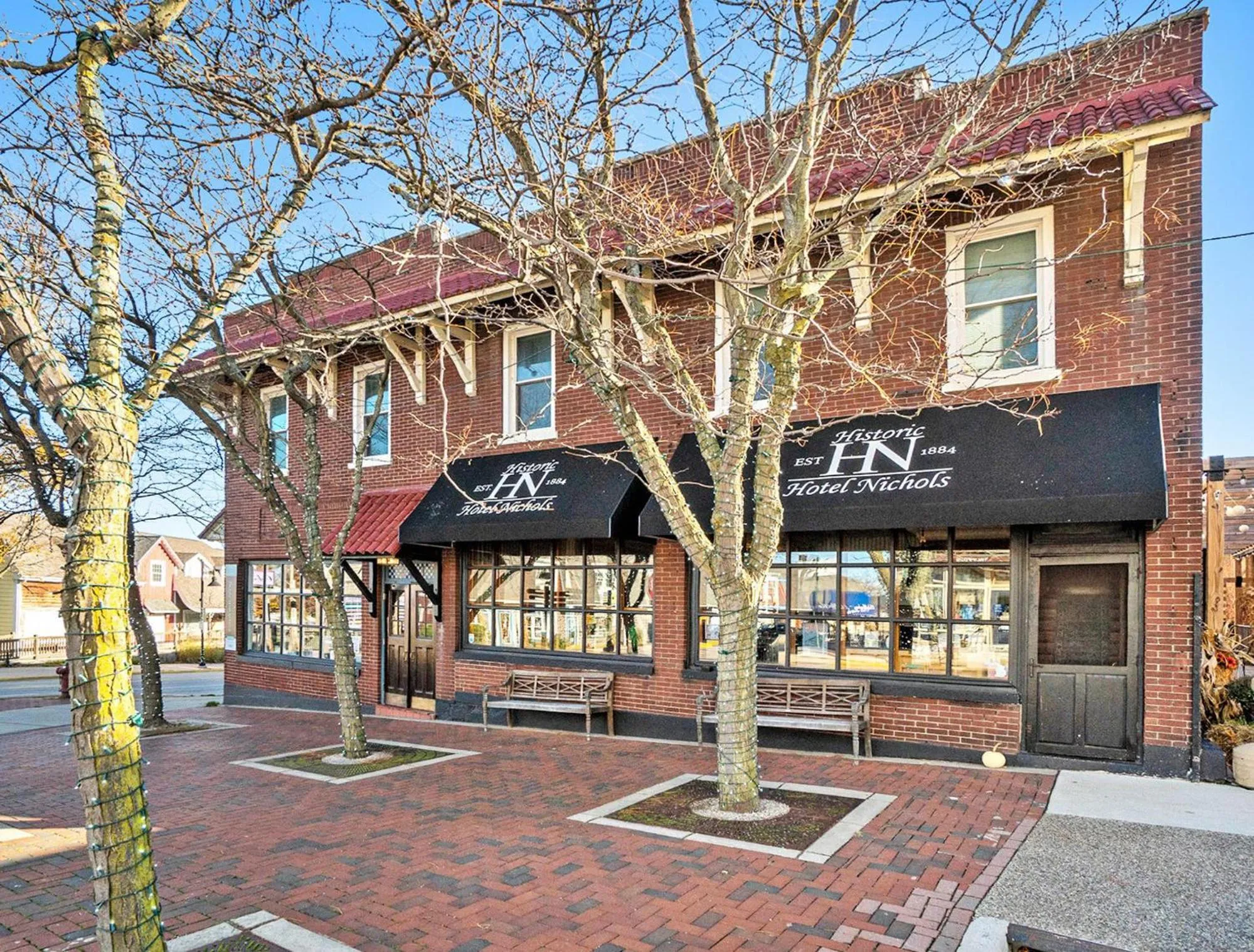Property building in Historic Hotel Nichols