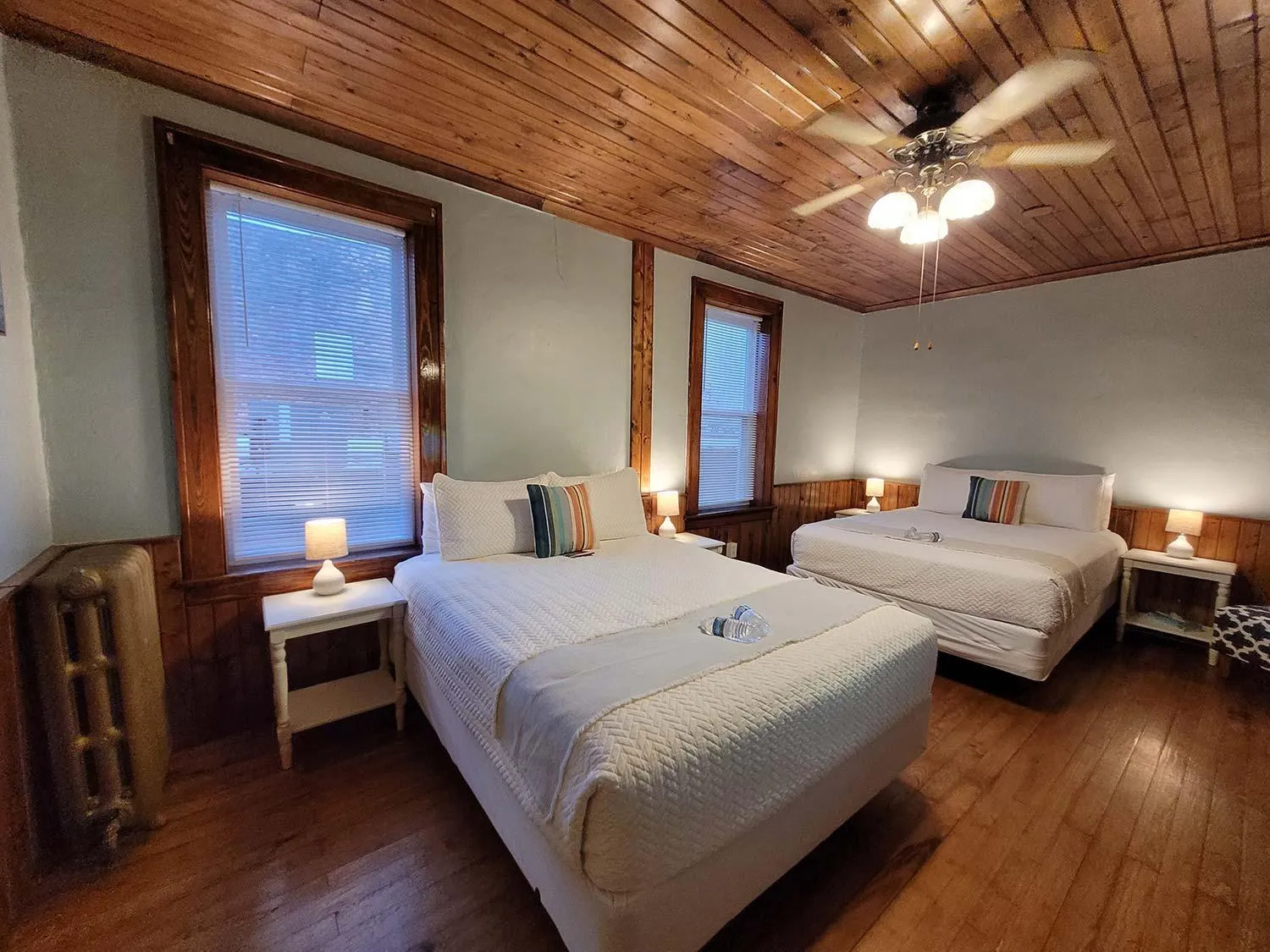 Bed in Historic Hotel Nichols