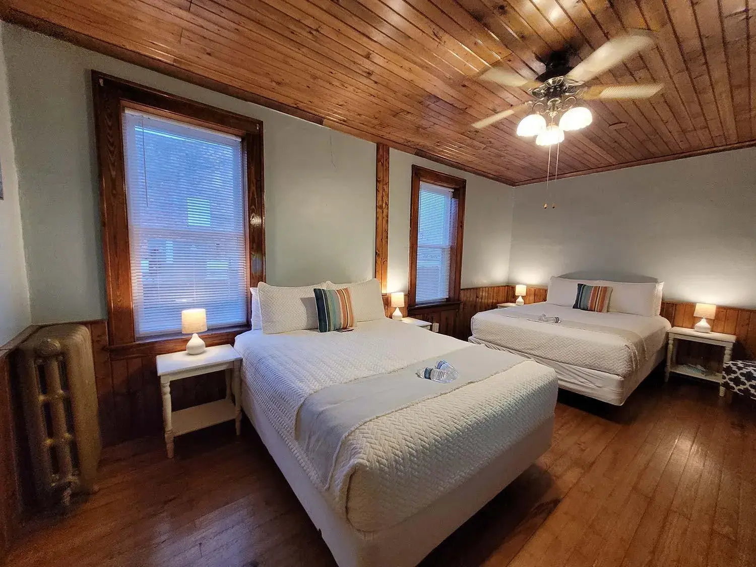 Standard Queen Room with Two Queen Beds in Historic Hotel Nichols Standard Queen Room with Two Queen Beds in Historic Hotel Nichols