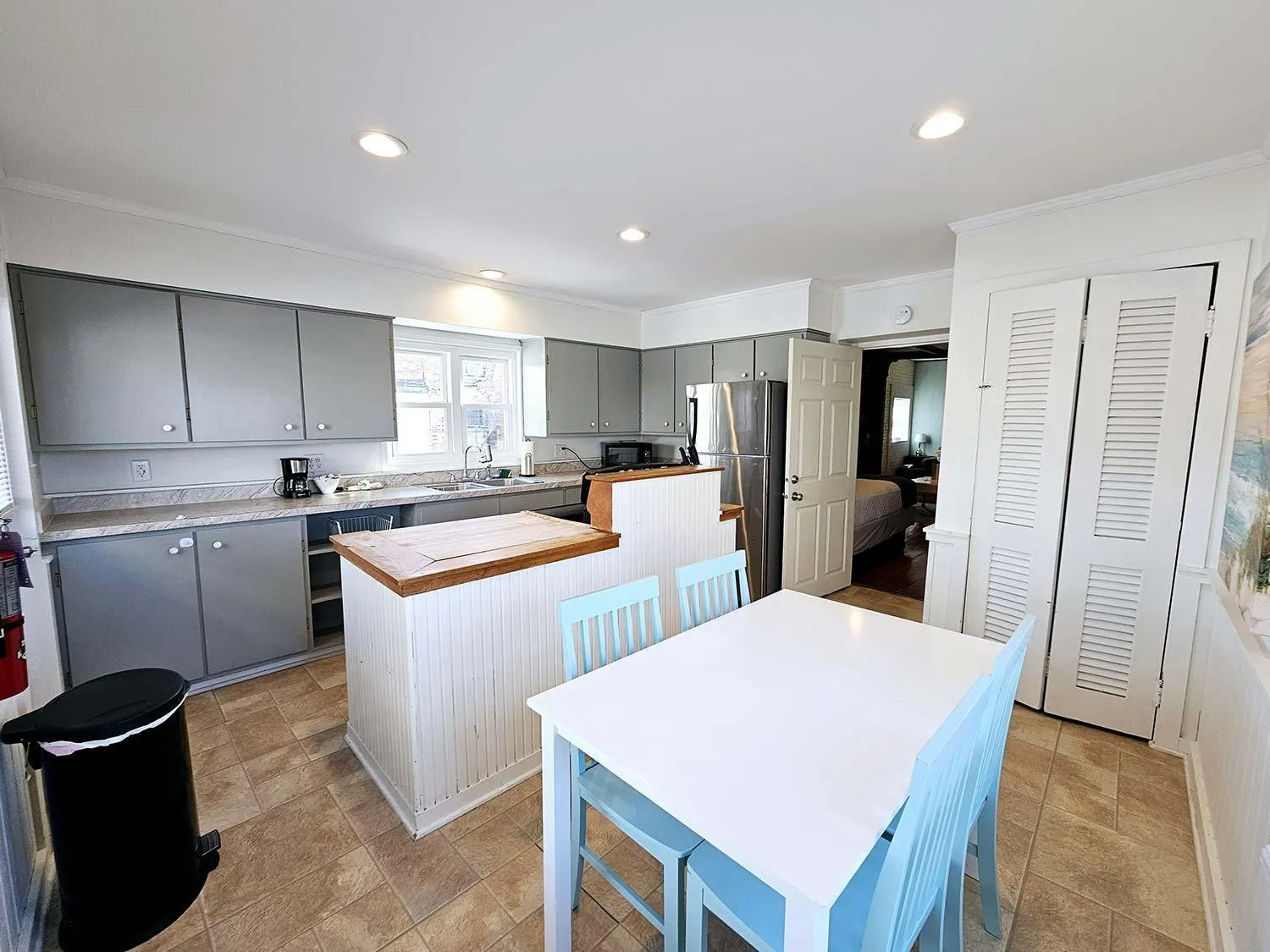 Kitchen or kitchenette in Historic Hotel Nichols