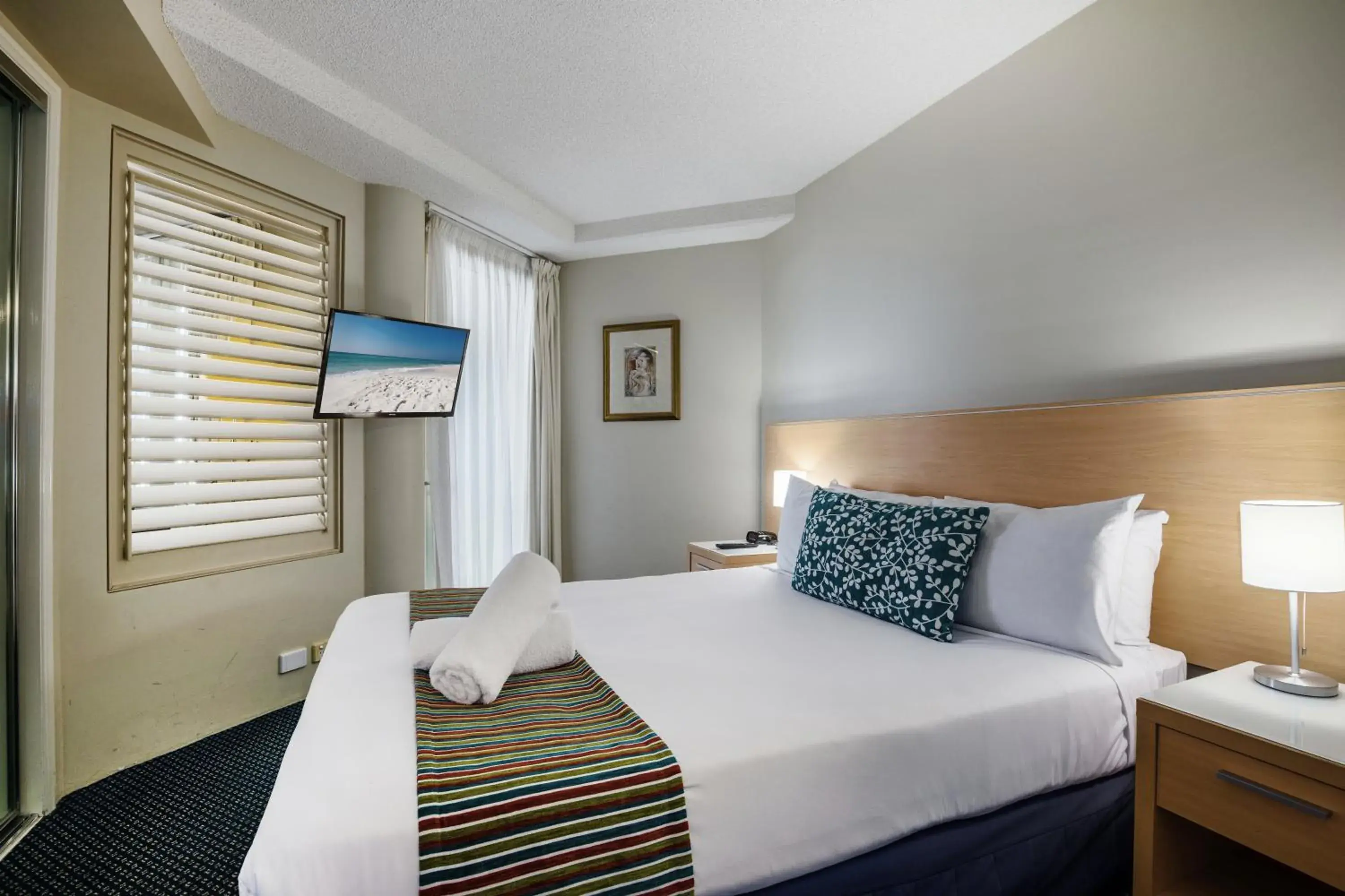 Bedroom, Bed in Landmark Resort Bedroom, Bed in Landmark Resort